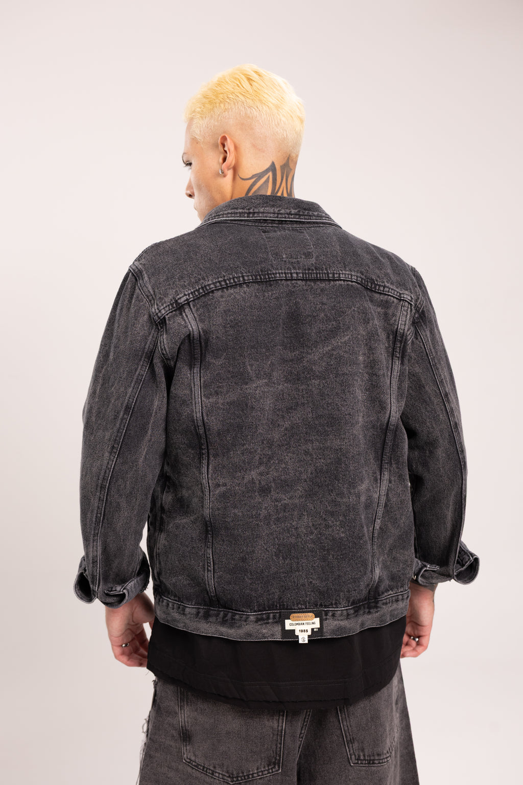 Chaqueta Denim Slim Fit para Hombre - Chaqueta Trucker de Mezclilla con Bolsillos y Herrajes Estilo Darkwear Streetwear