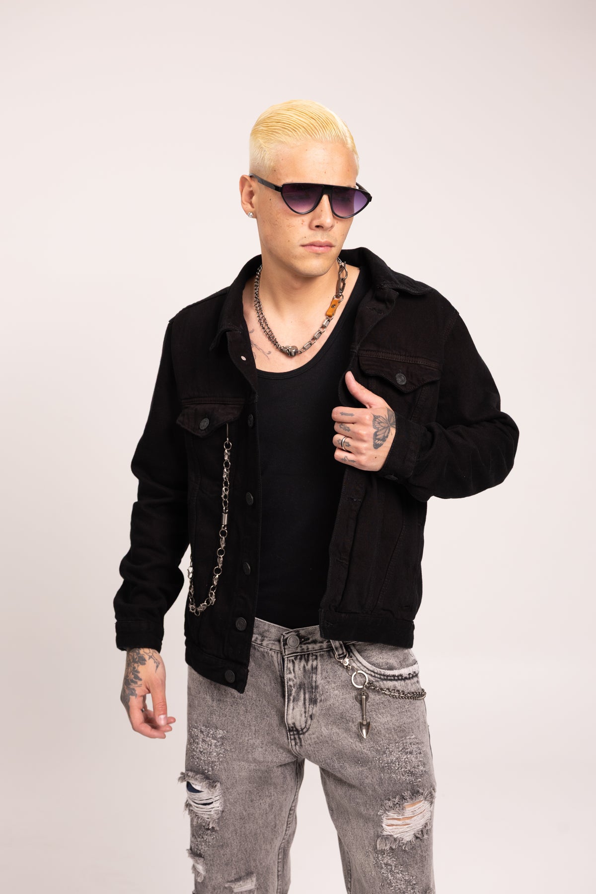 Chaqueta Denim Slim Fit para Hombre - Chaqueta Trucker de Mezclilla con Bolsillos y Herrajes Estilo Darkwear Streetwear