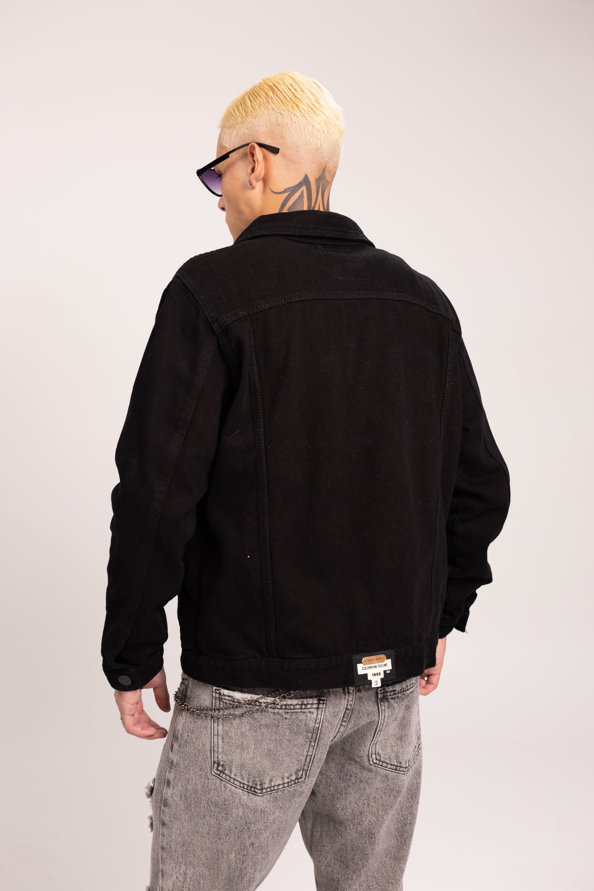 Chaqueta Denim Slim Fit para Hombre - Chaqueta Trucker de Mezclilla con Bolsillos y Herrajes Estilo Darkwear Streetwear