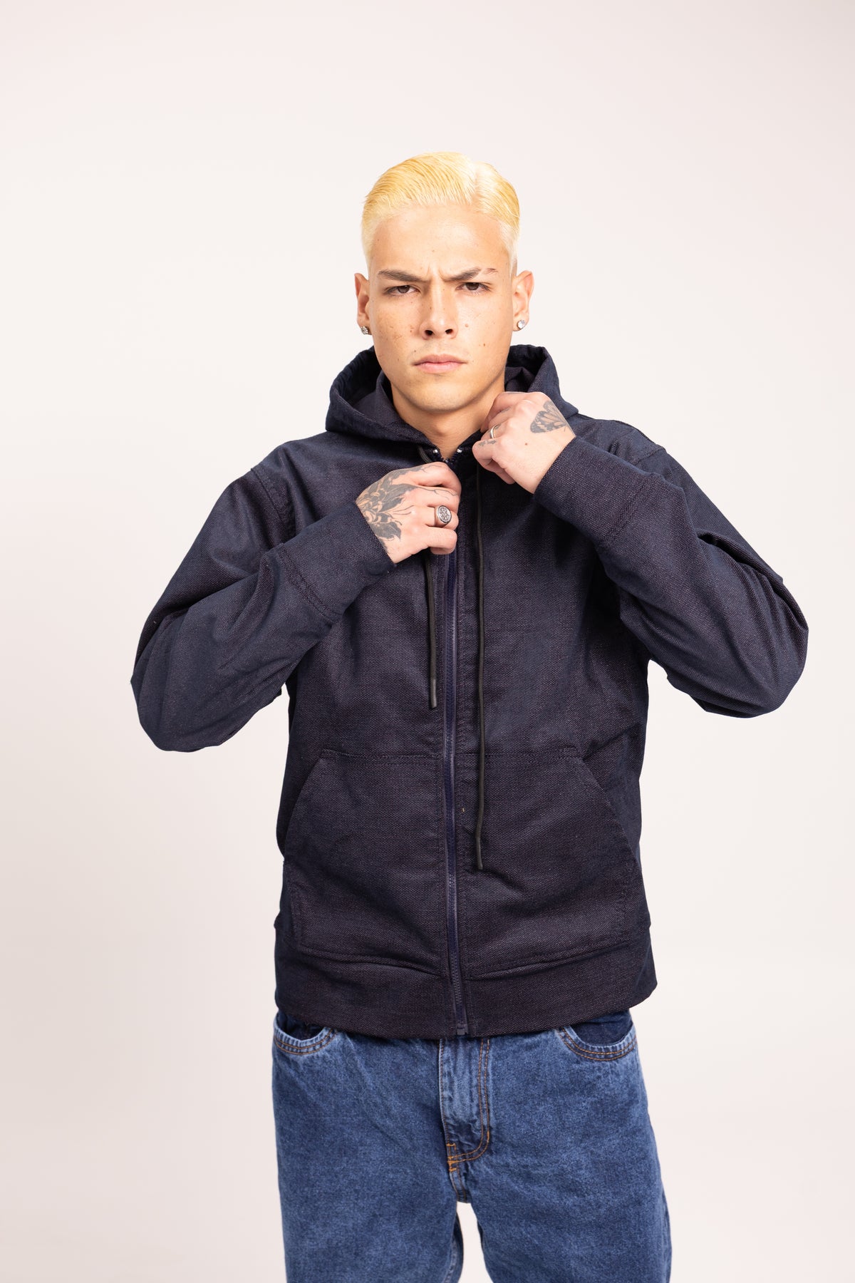 Chaqueta Pana Oscuro con Cremallera para Hombre - Buzo de Mezclilla Full-Zip con Capucha Estilo Urbano