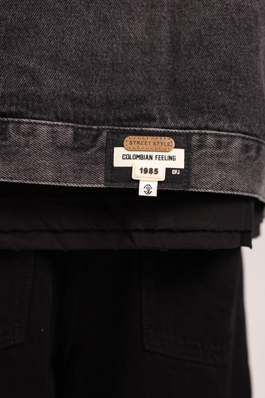 Chaqueta Denim para Hombre - Cazadora de Mezclilla Oversize Gris Carbón Estilo Streetwear