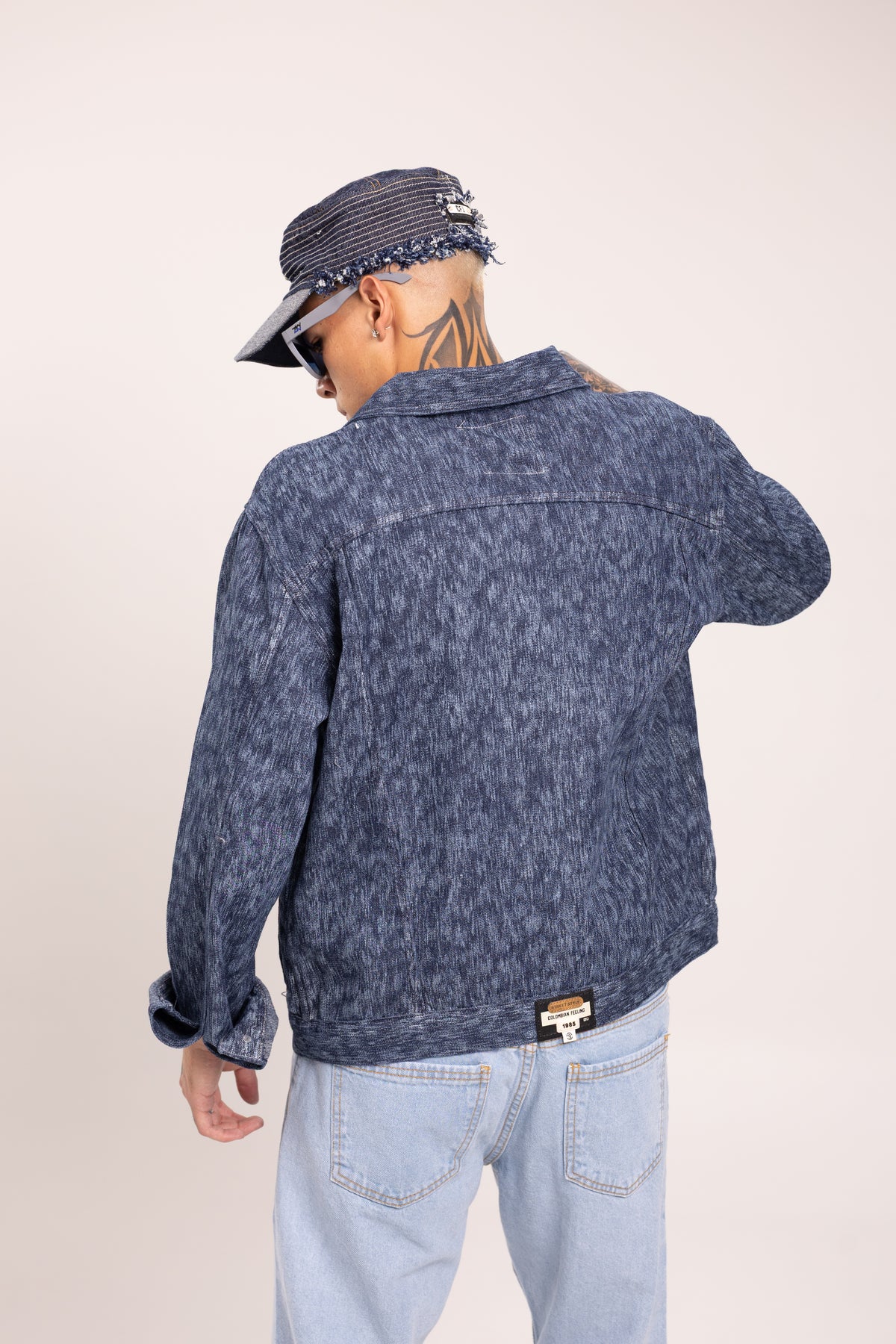 Chaqueta Denim Slim Fit Matrix para Hombre - Cazadora Jacquard Azul Estilo Cyberpunk Urbano