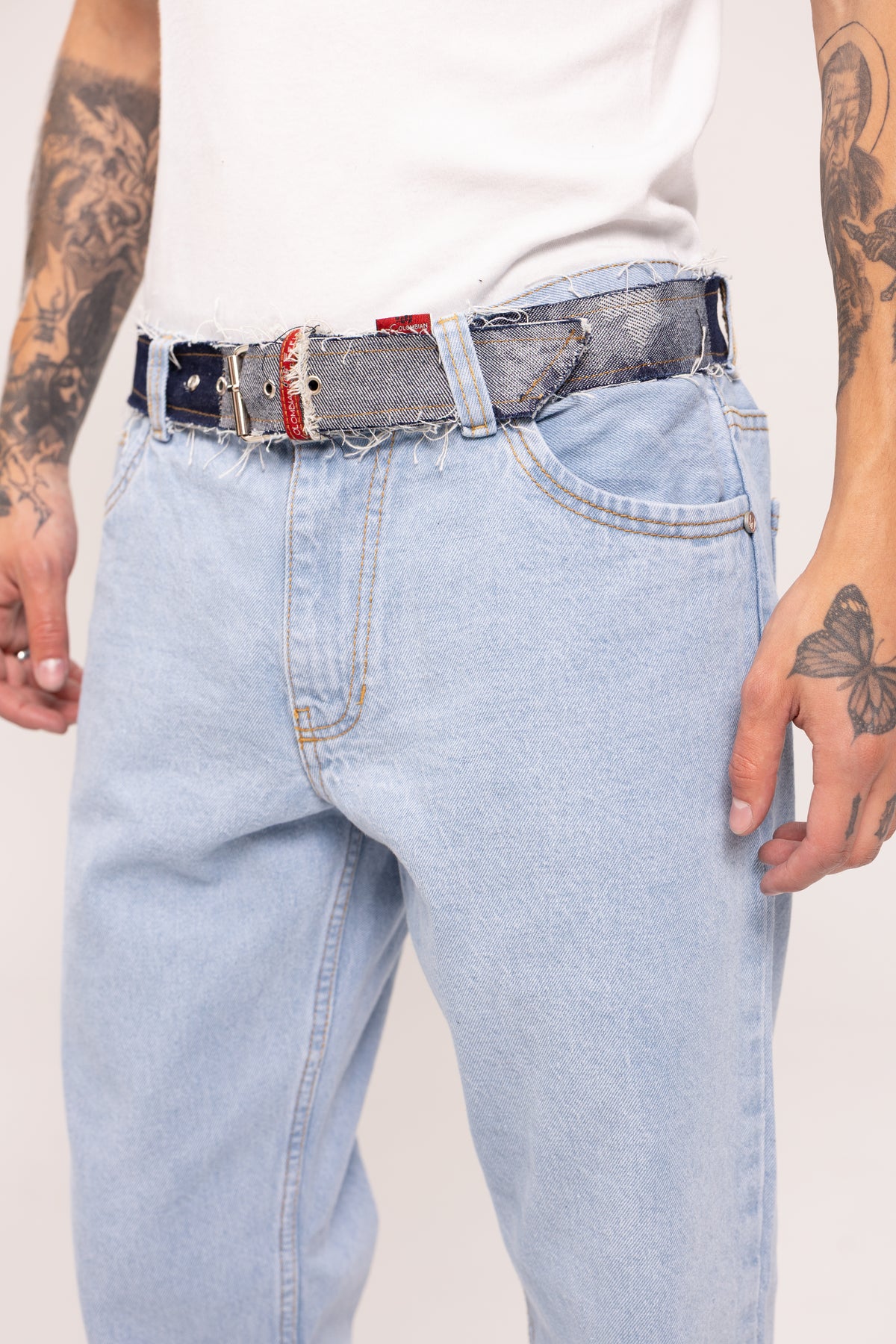 Jean Azul Estándar/Relaxed Fit para Hombre - Pantalón Denim Azul Medio de Talle Cómodo Estilo Urbano
