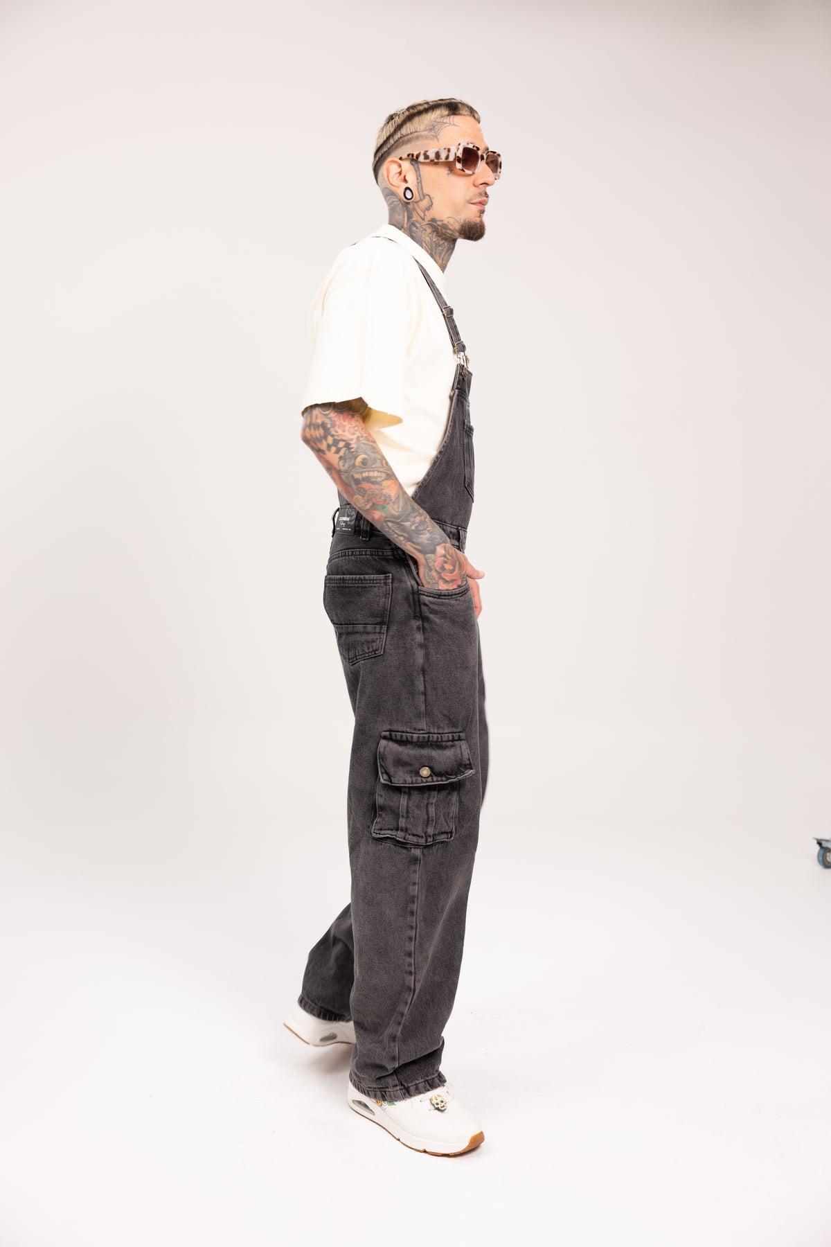 Overol Denim Cargo Negro Baggy para Hombre - Enterizo de Mezclilla Utilitario Darkwear Estilo Streetwear