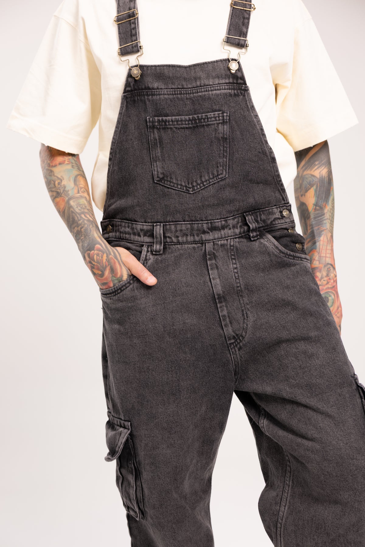 Overol Denim Cargo Negro Baggy para Hombre - Enterizo de Mezclilla Utilitario Darkwear Estilo Streetwear