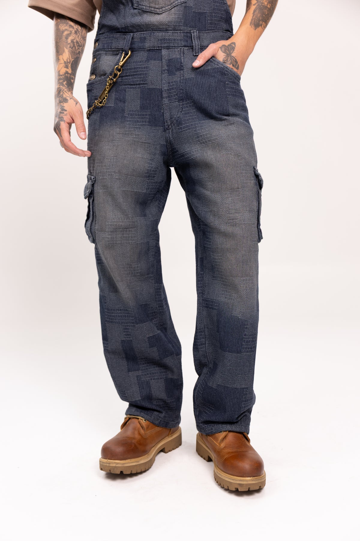 Overol Denim Cargo Jacquard Azul para Hombre - Enterizo Baggy Texturizado con Bolsillos Utilitarios Estilo Streetwear de Autor