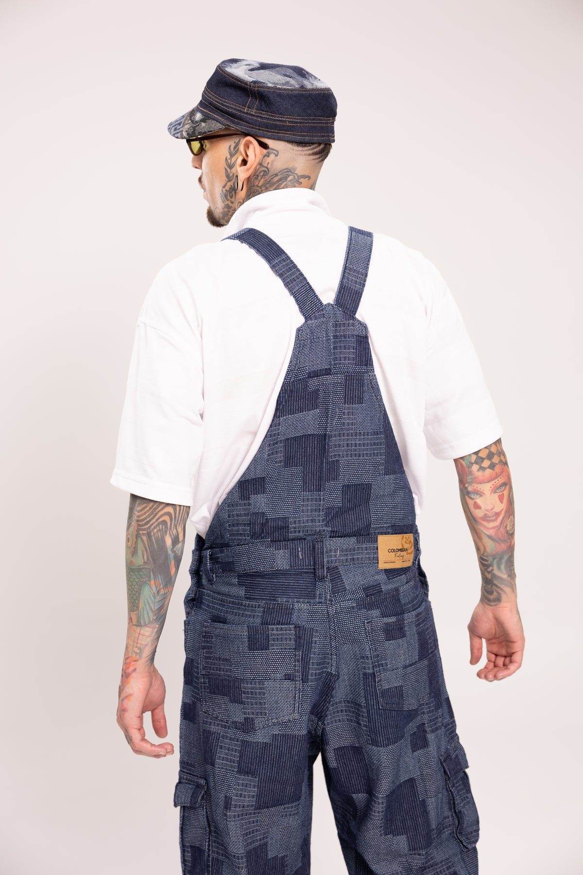Overol Denim Cargo Jacquard Azul para Hombre - Enterizo Baggy Texturizado con Bolsillos Utilitarios Estilo Streetwear de Autor