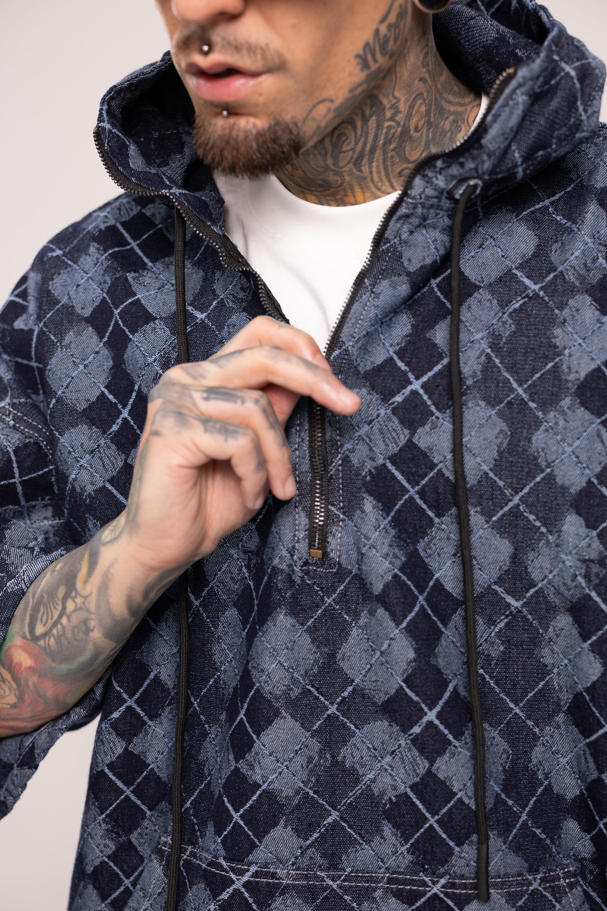 Hoodie Jacquard Singapur para Hombre - Buzo de Mezclilla con Capucha y Media Cremallera Patrón Rombos