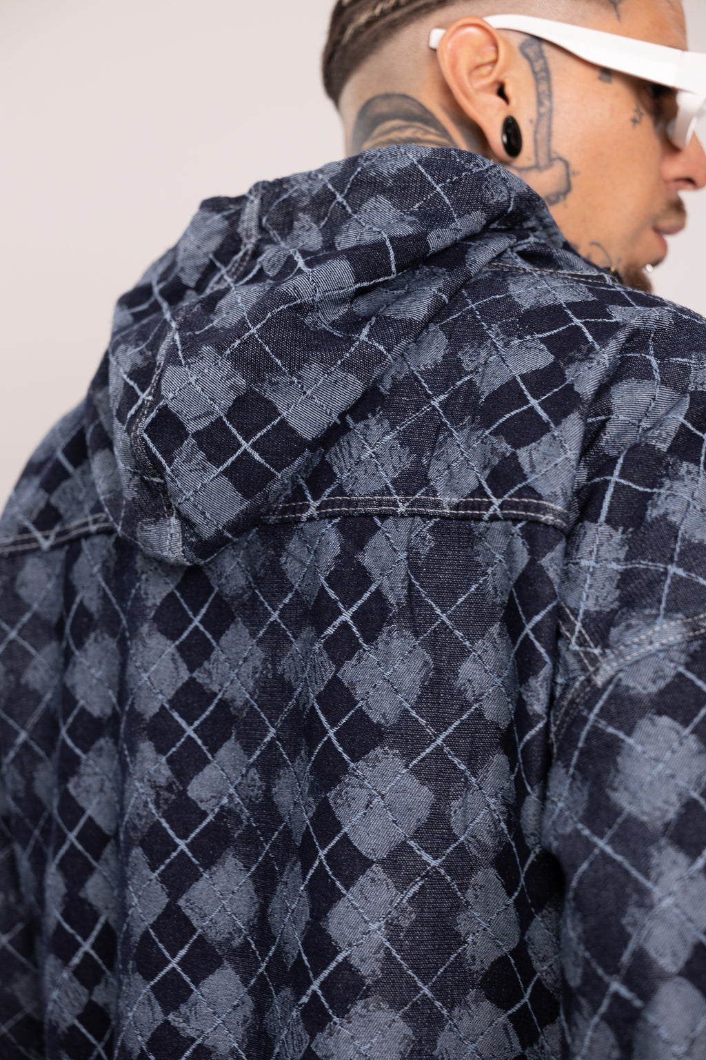 Hoodie Jacquard Singapur para Hombre - Buzo de Mezclilla con Capucha y Media Cremallera Patrón Rombos