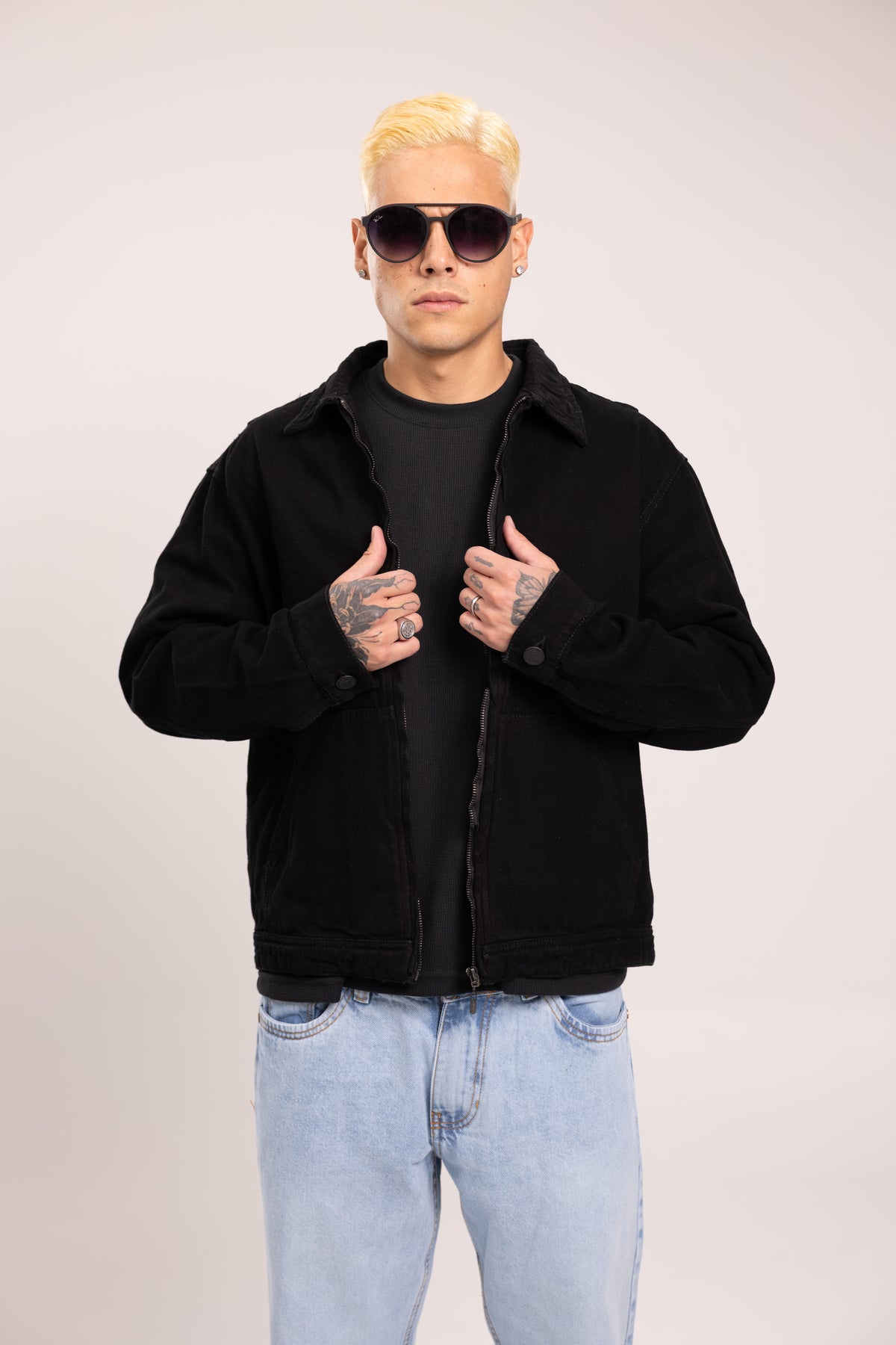 Chaqueta Negra para Hombre - Cazadora Corduroy con Cremallera Estilo Urbano Minimalista