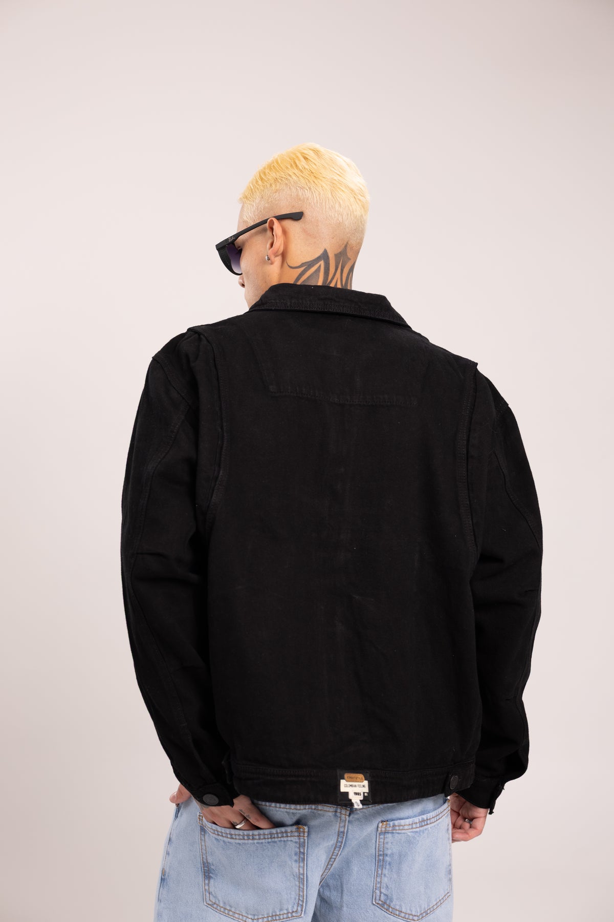Chaqueta Negra para Hombre - Cazadora Corduroy con Cremallera Estilo Urbano Minimalista