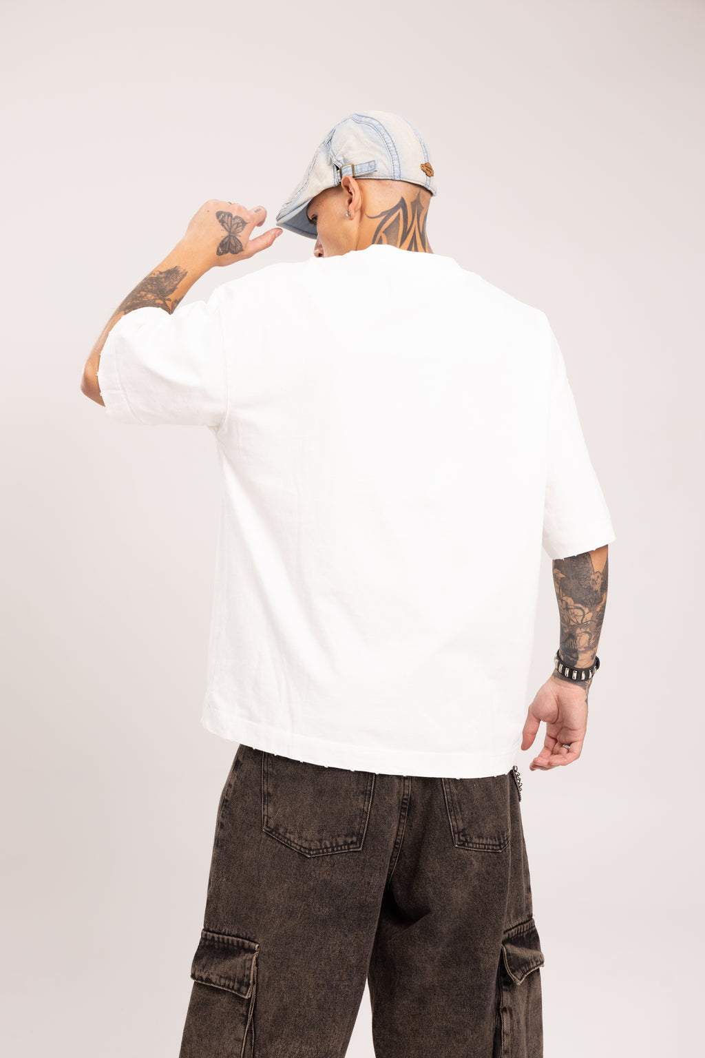 Camiseta Oversize Heavyweight con Bordes Crudos para Hombre - Camiseta Básica Boxy Fit Crudo en Algodón Pesado Estilo Streetwear
