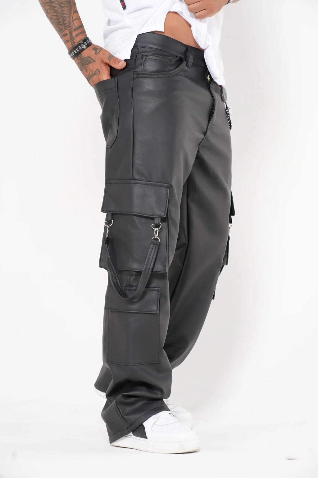 Pantalón Cargo Oversized de Imitación Piel Negro