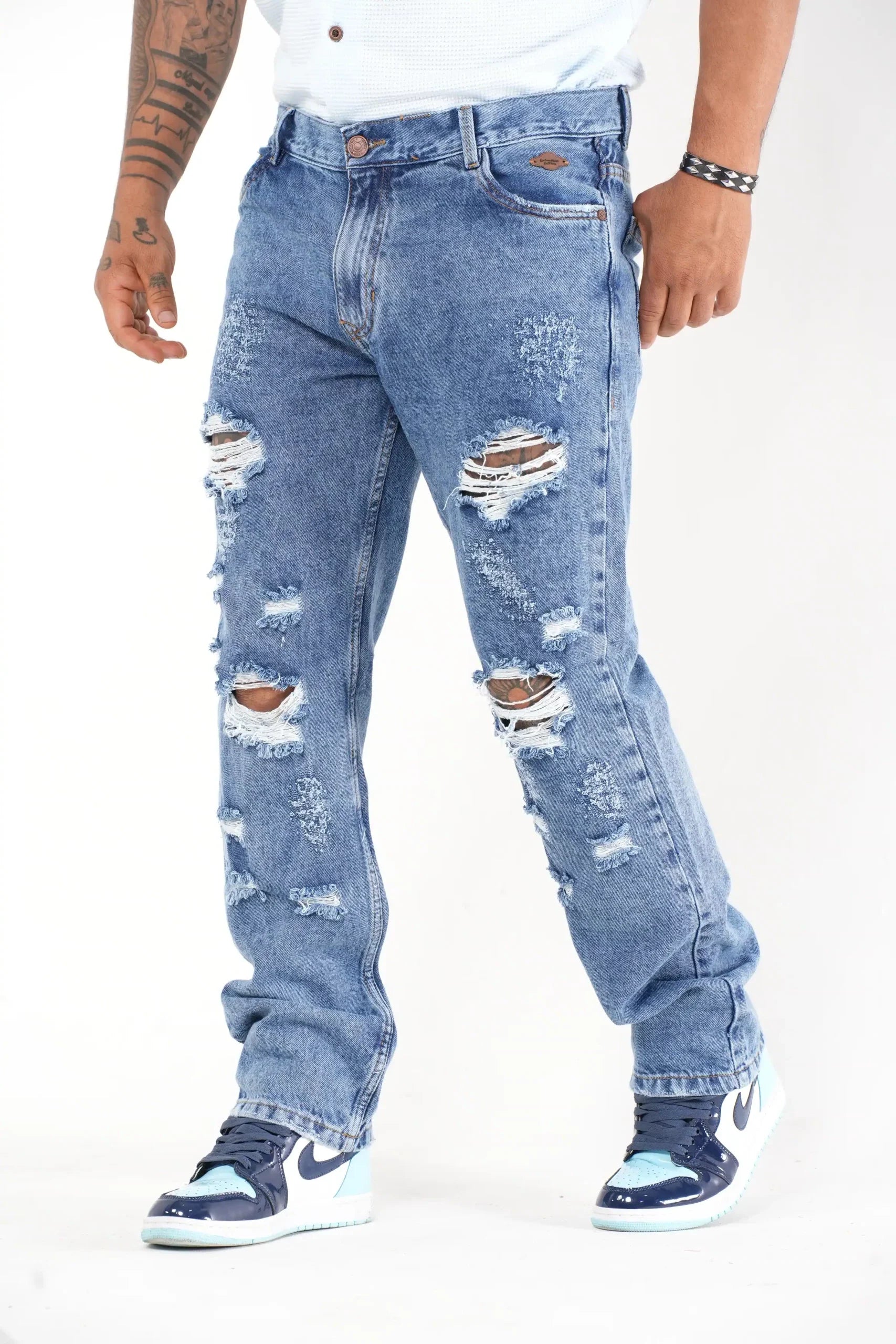 Jeans Rasgados Azul medio Estilo Streetwear con Cadena Decorativa