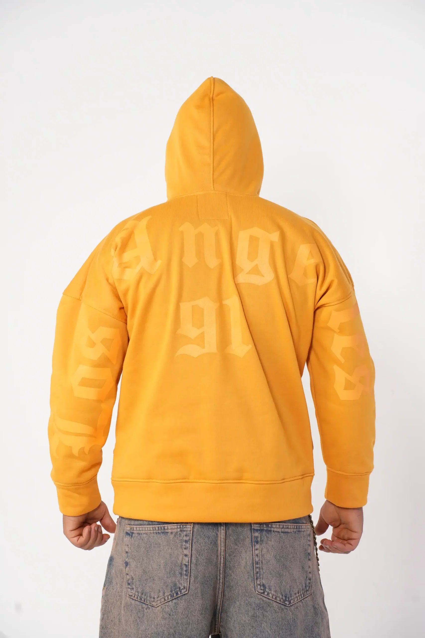 Buzo Hoodie Mostaza con Capucha y Estampado "Colombian Feeling"
