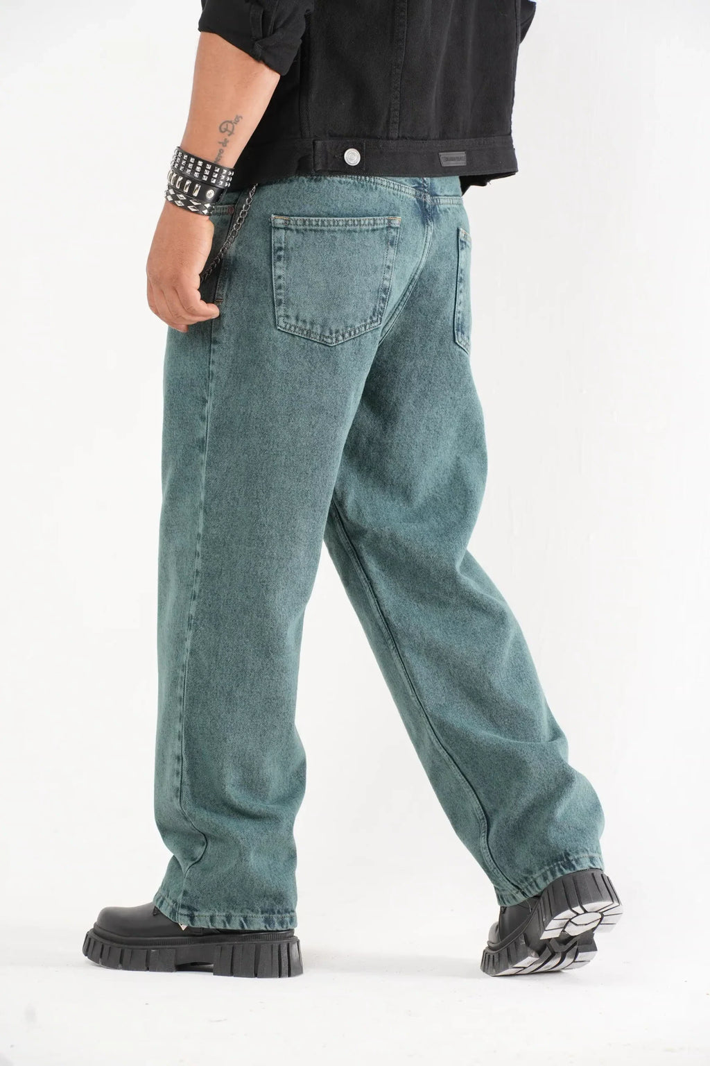 Chaqueta Denim gris desgastada - Estilo Urbano