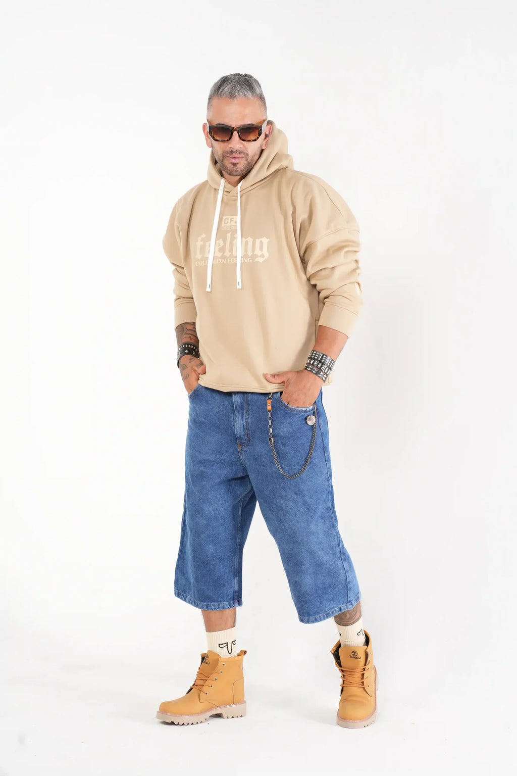 Buzo Hoodie beige con Capucha y Estampado "Colombian Feeling"