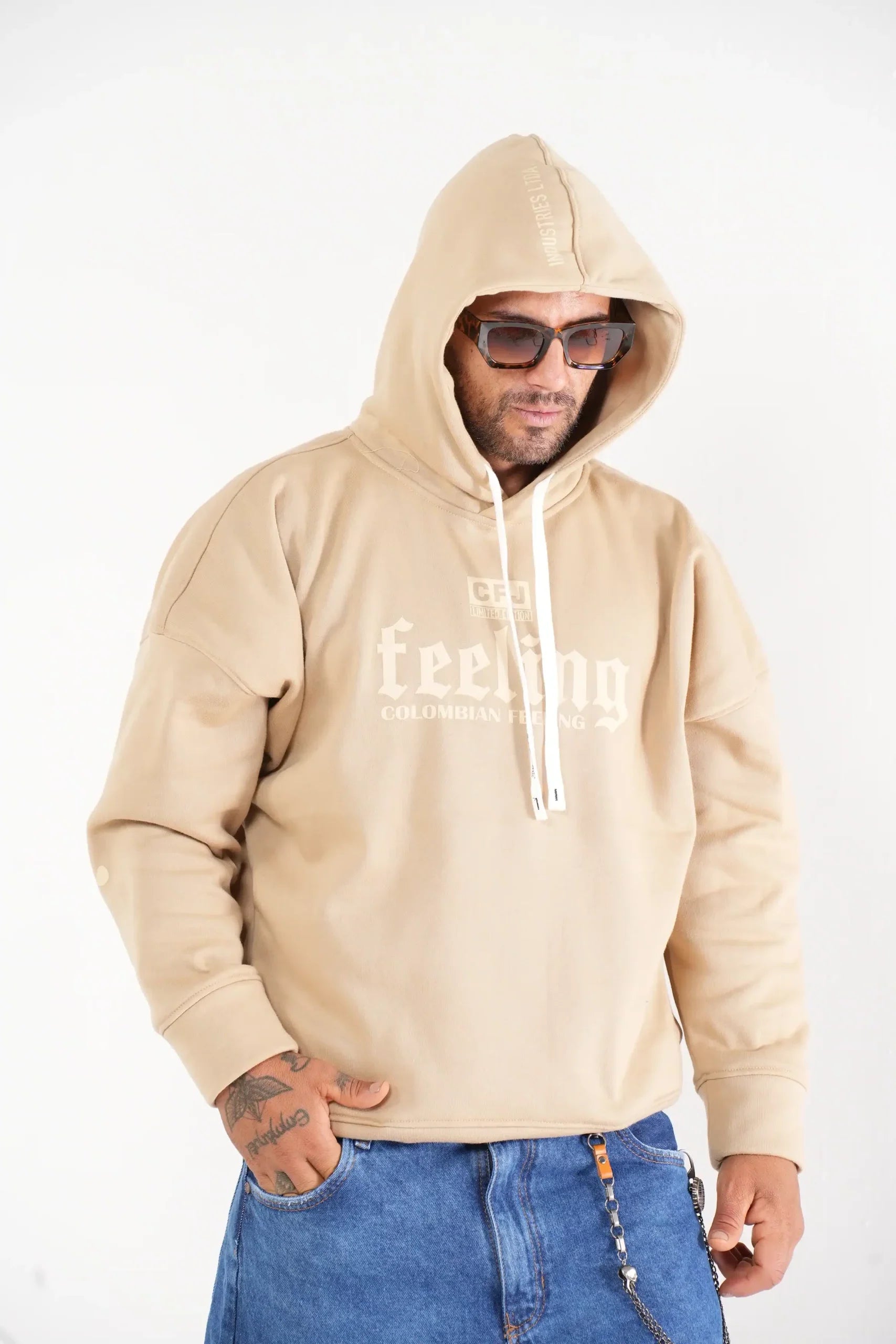Buzo Hoodie beige con Capucha y Estampado "Colombian Feeling"