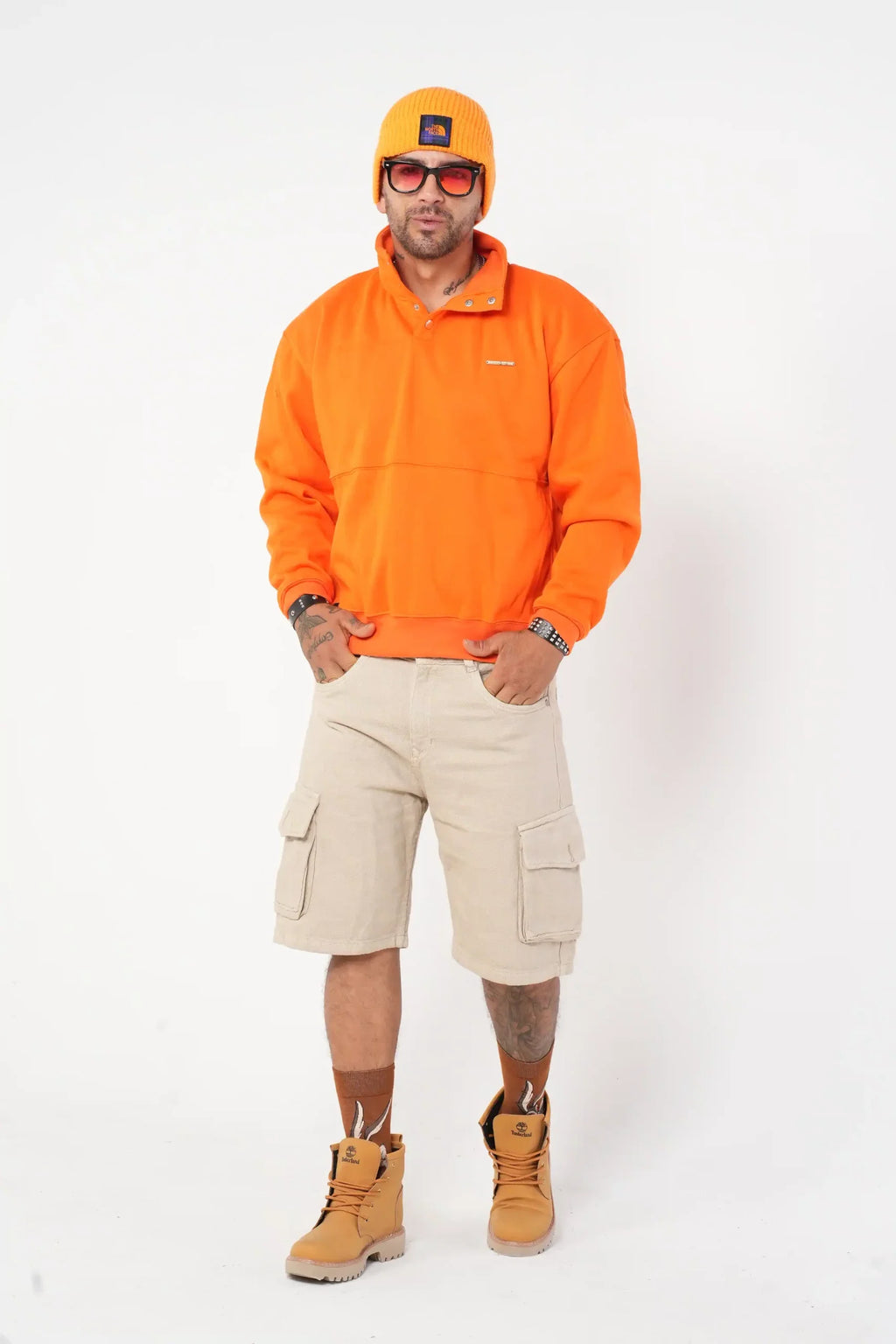 Bermuda cargo color beige para hombre