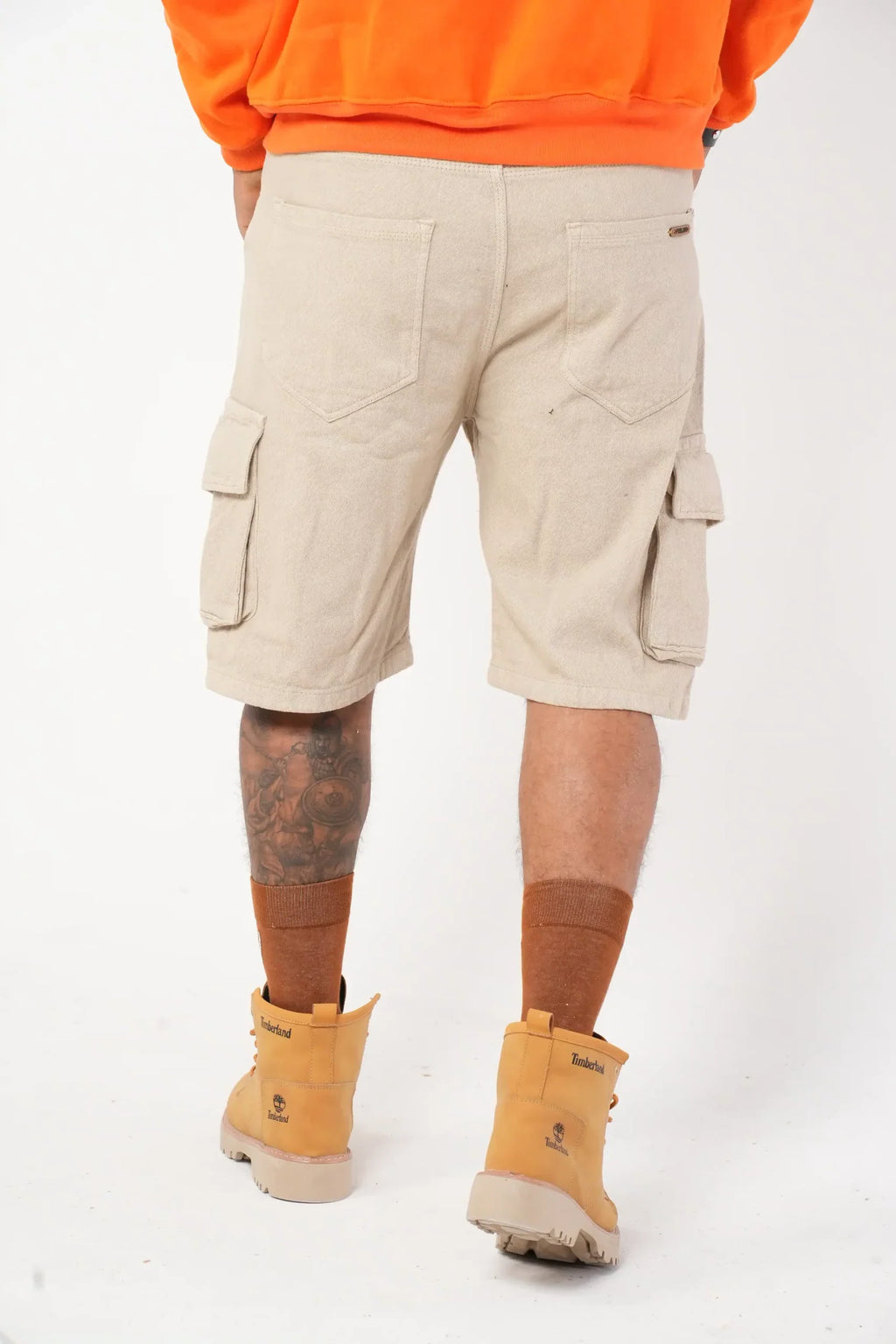 Bermuda cargo color beige para hombre