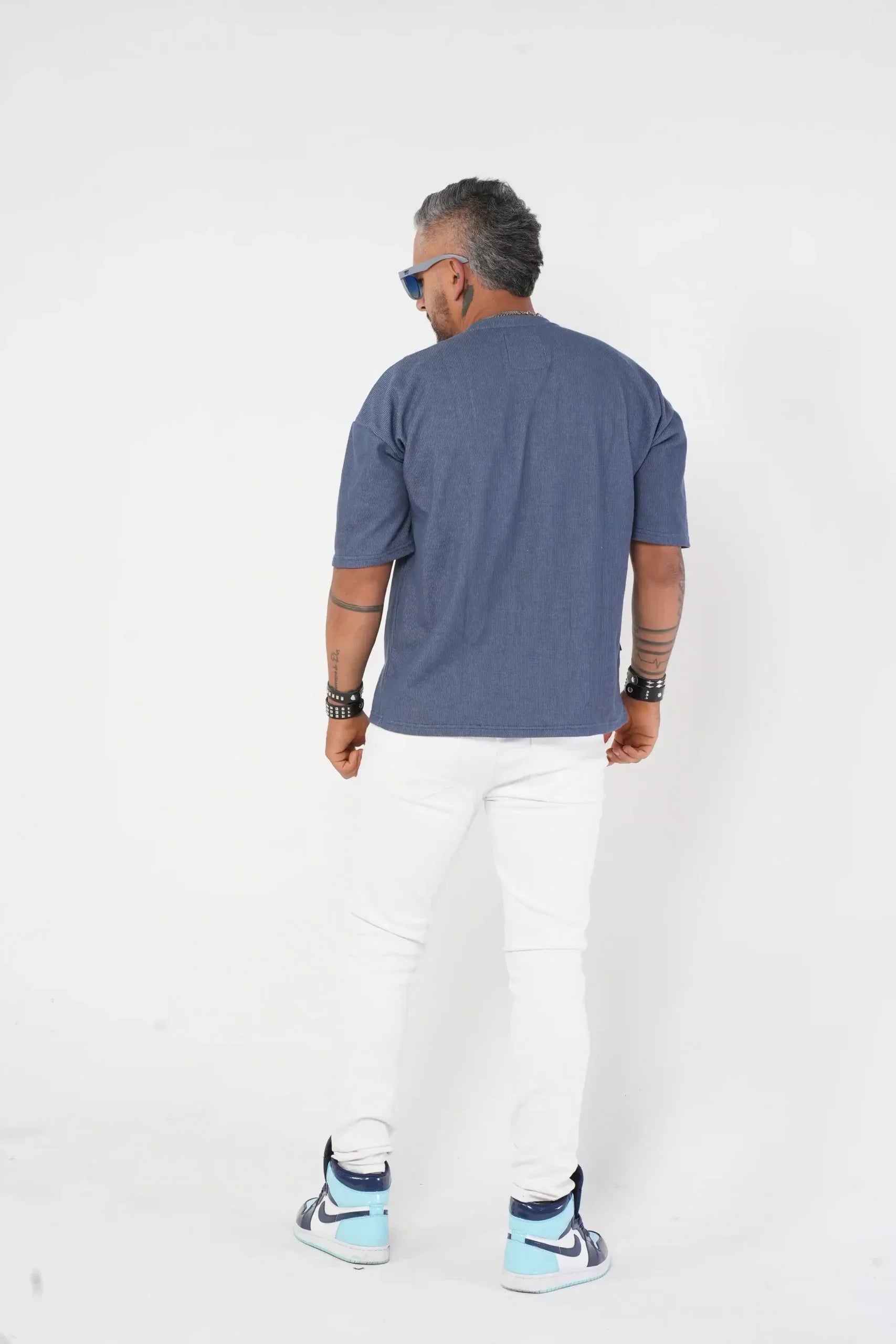 Camiseta Oversize Texturizada azul oscuro - Estilo Minimalista Urbano