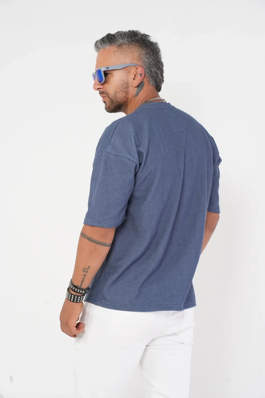 Camiseta Oversize Texturizada azul oscuro - Estilo Minimalista Urbano