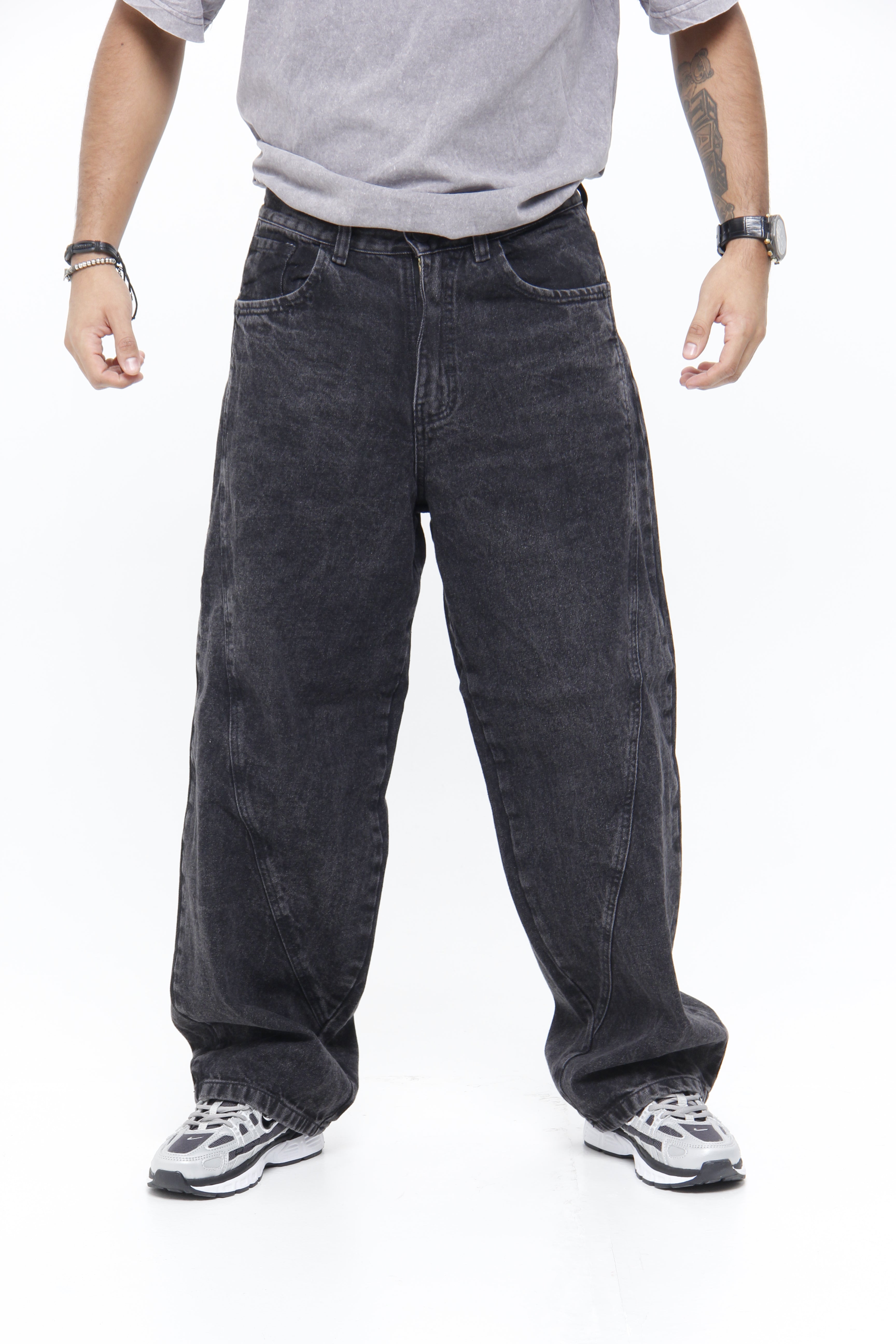 Jeans Super Baggy Negro Lavado