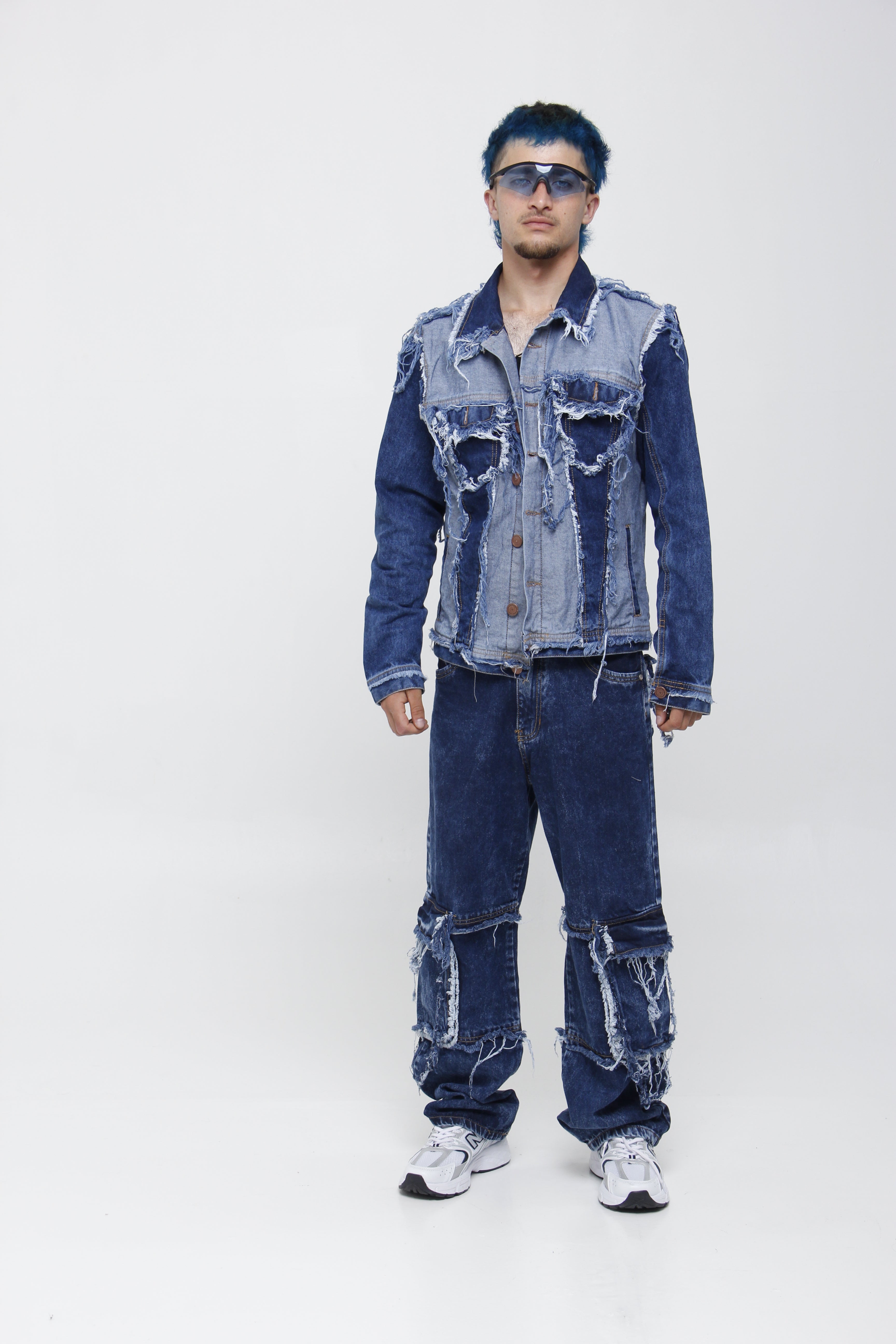 Jean Super Baggy Azul con Paneles Deshilachados - Estilo Grunge Urbano
