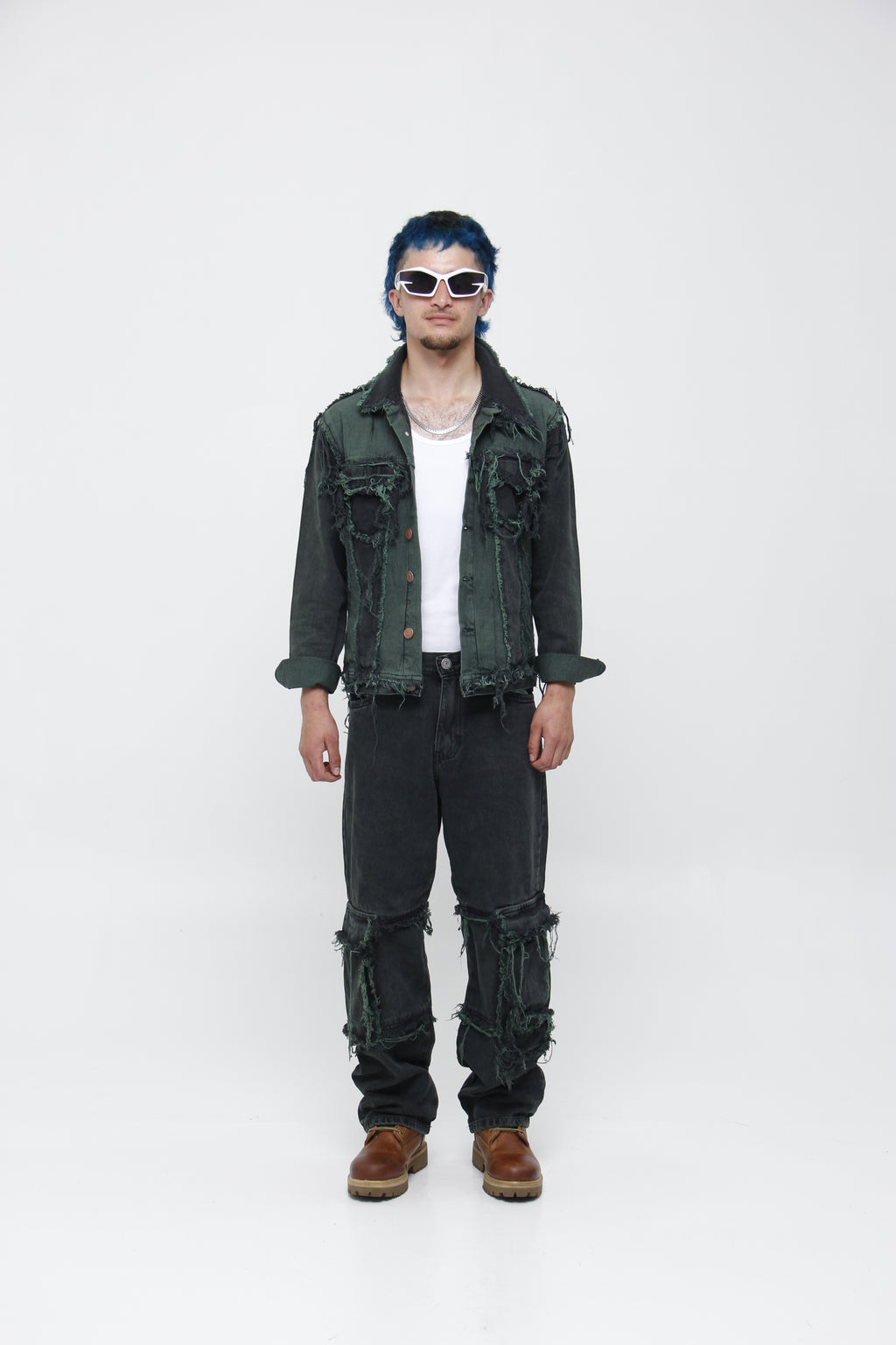 Chaqueta Deconstruida - Estilo Grunge Urbano
