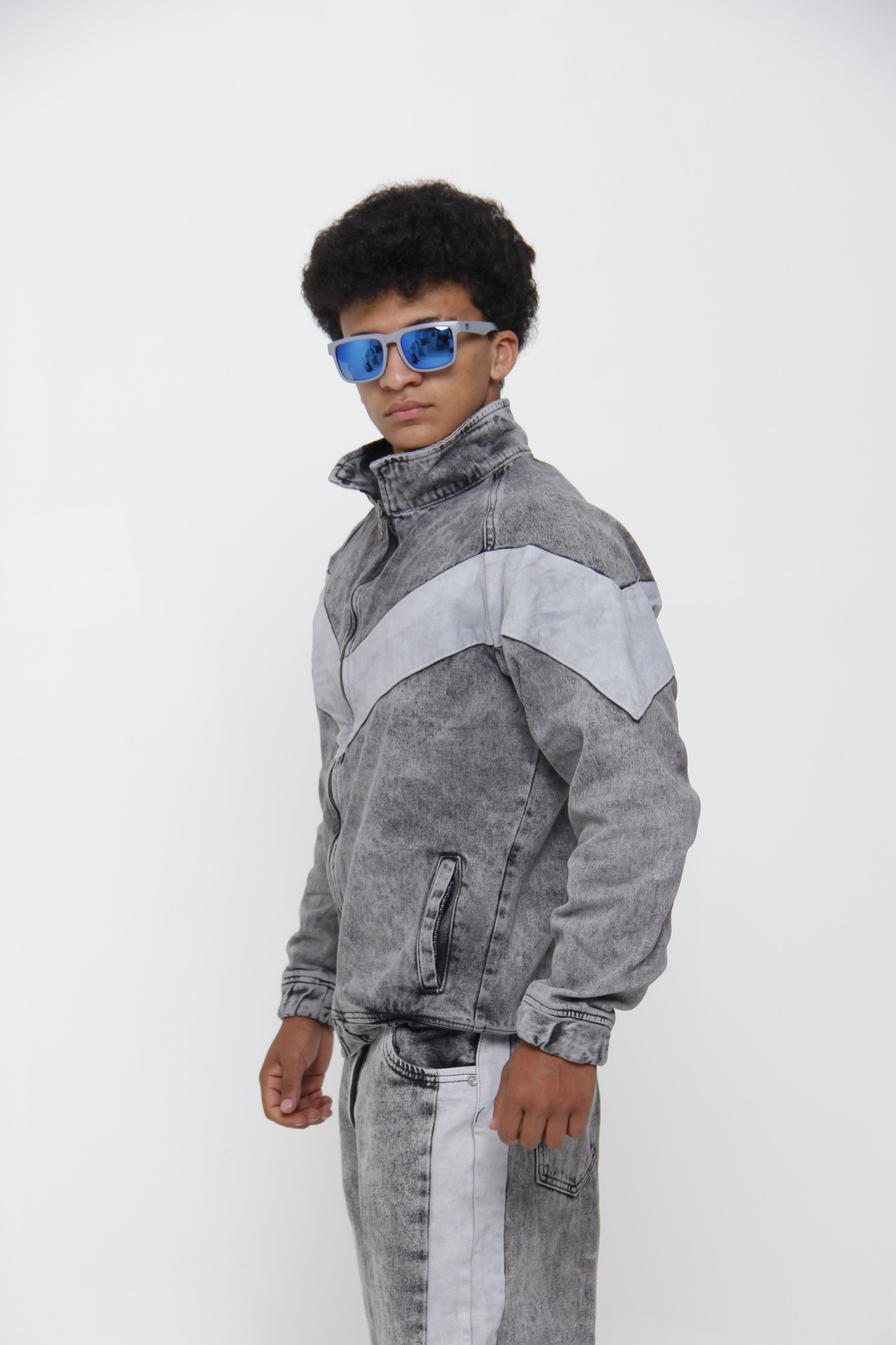 Chaqueta de Jean Gris Track Jacket para Hombre - Estilo Urbano Racing
