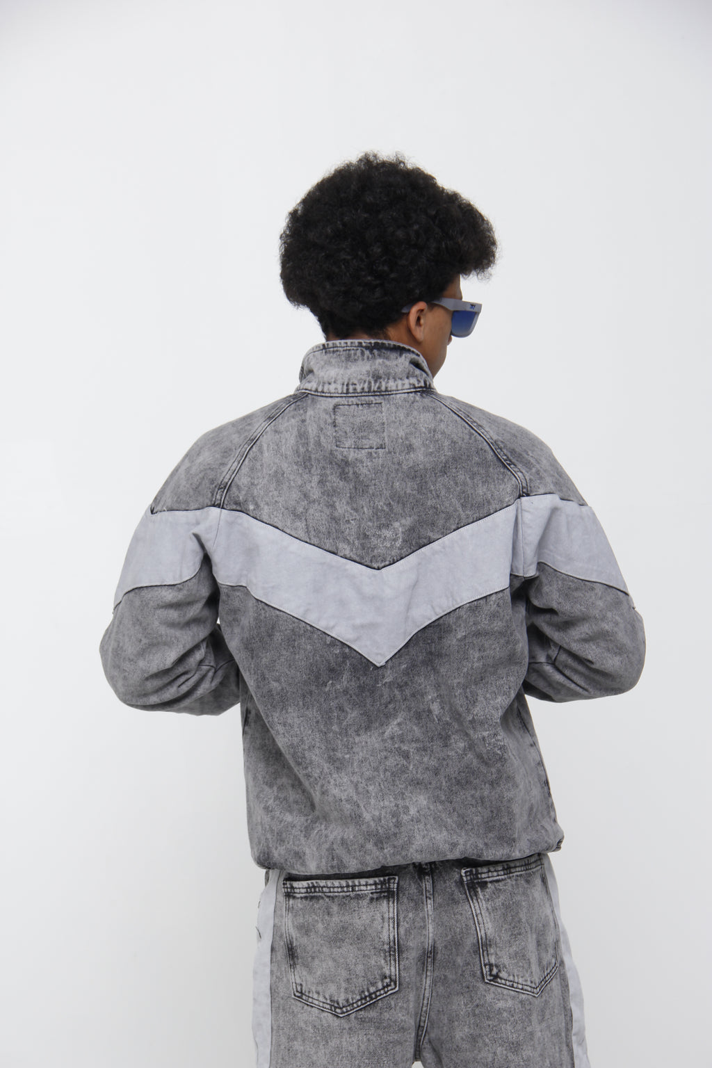 Chaqueta de Jean Gris Track Jacket para Hombre - Estilo Urbano Racing