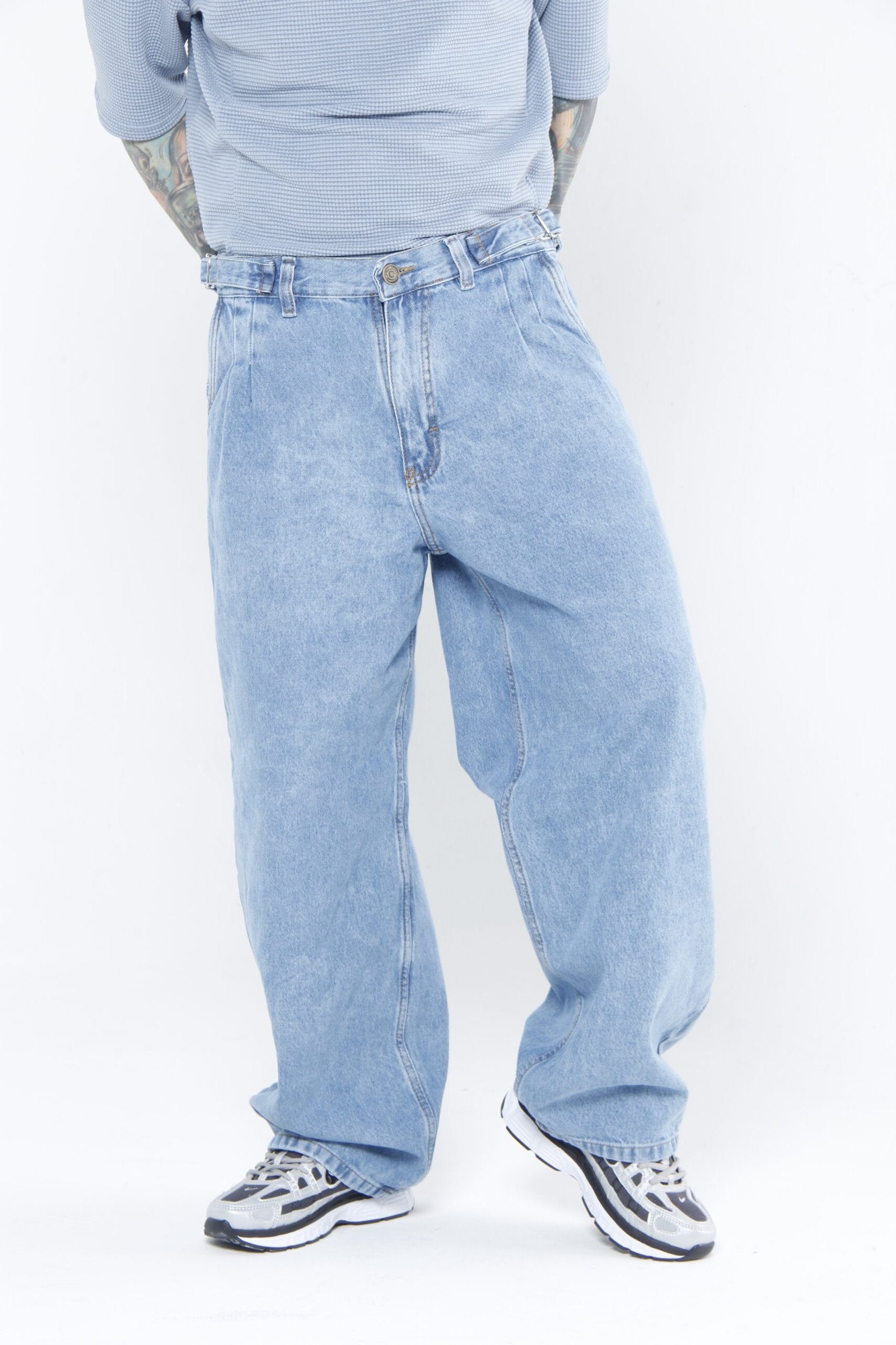 Jeans Baggy - Azul Claro (Ice Wash) y Cintura Ajustable