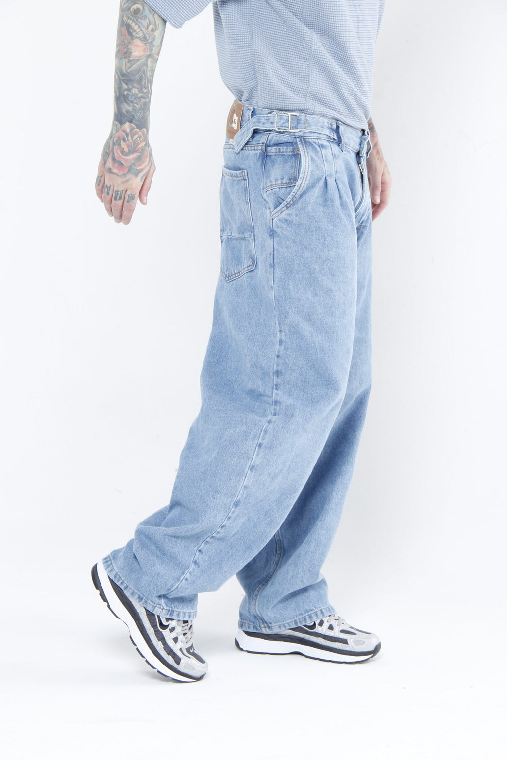 Jeans Baggy - Azul Claro (Ice Wash) y Cintura Ajustable