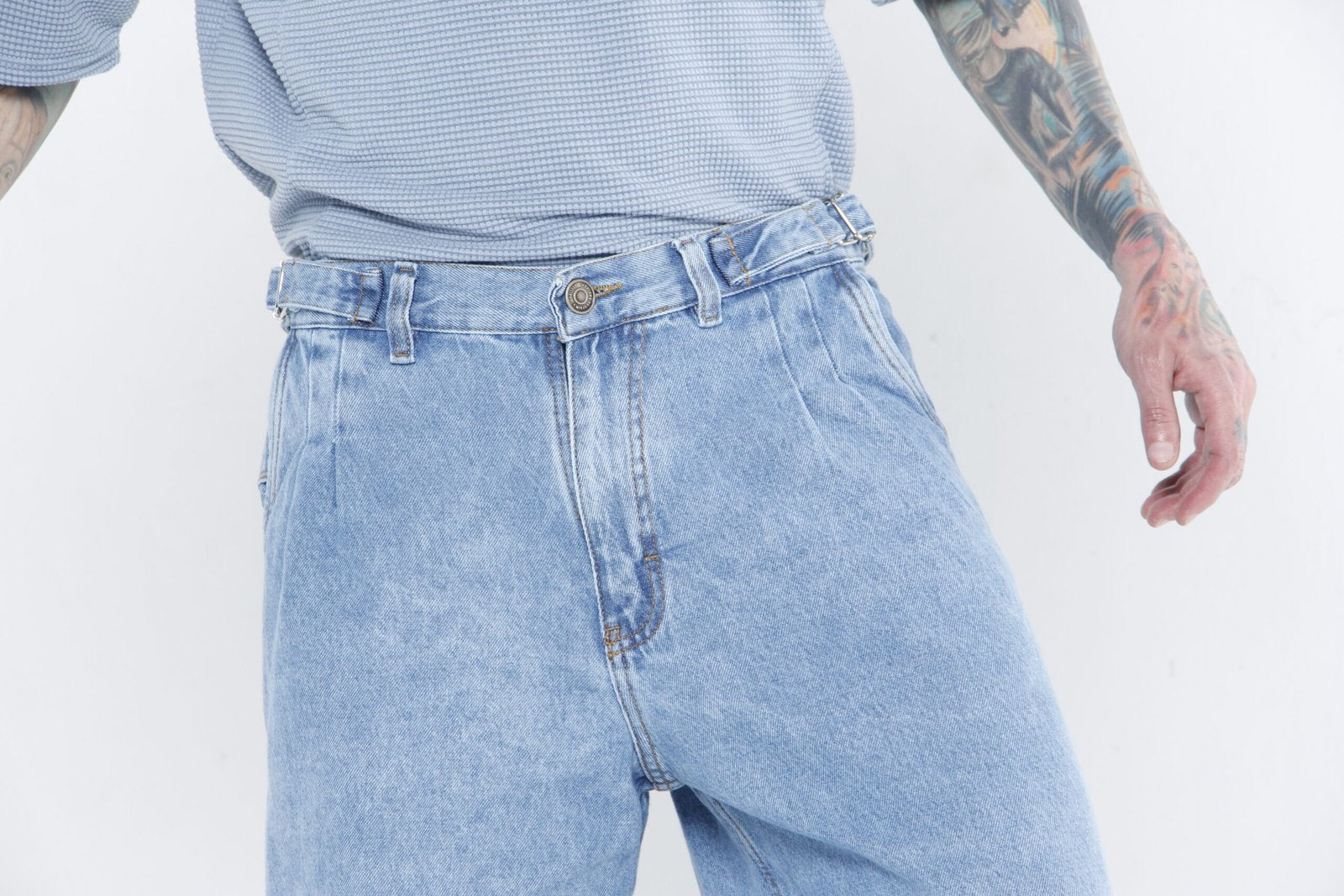 Jeans Baggy - Azul Claro (Ice Wash) y Cintura Ajustable