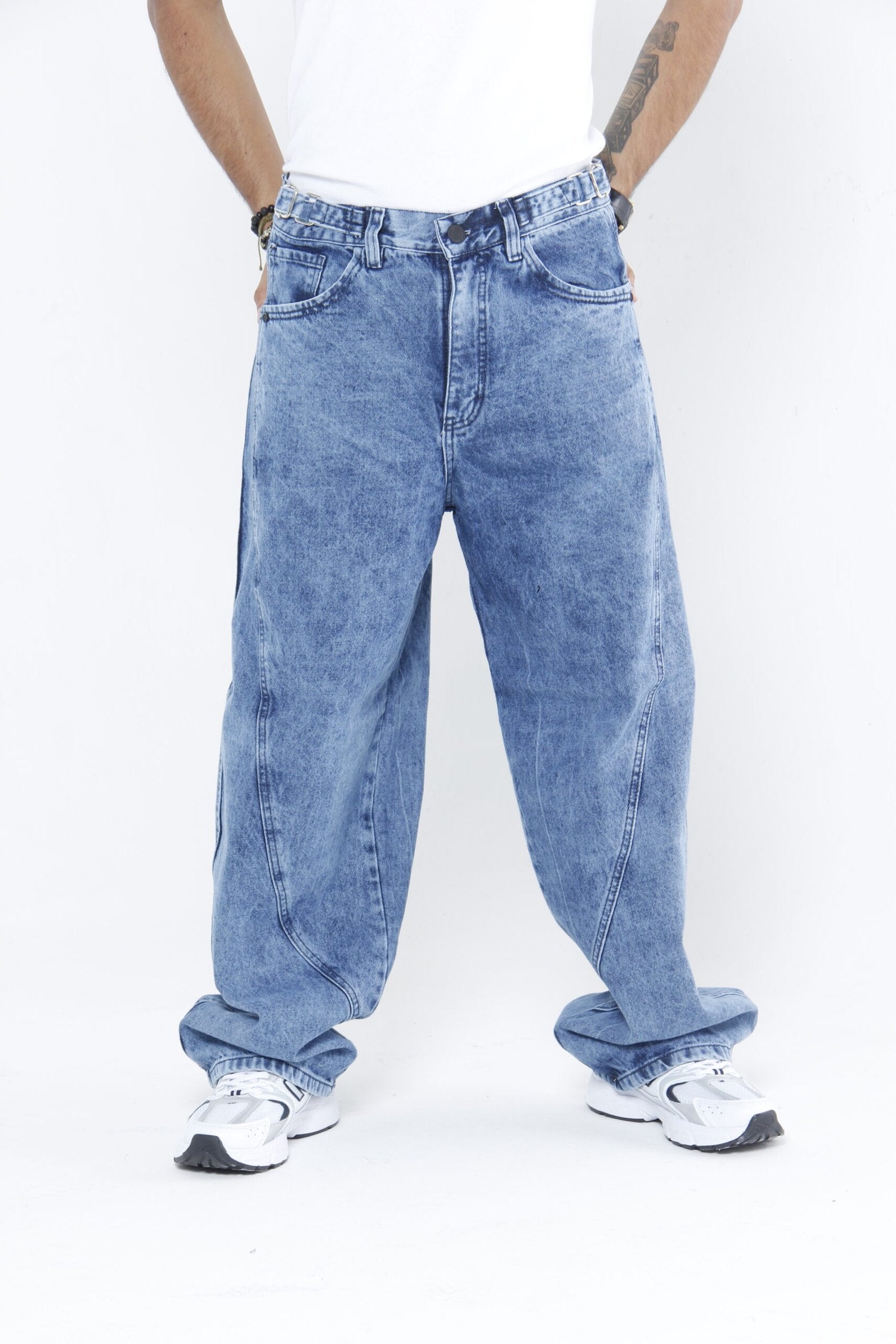 Jeans Baggy Fit - Azul Ácido (Acid Wash) con Cintura Ajustable