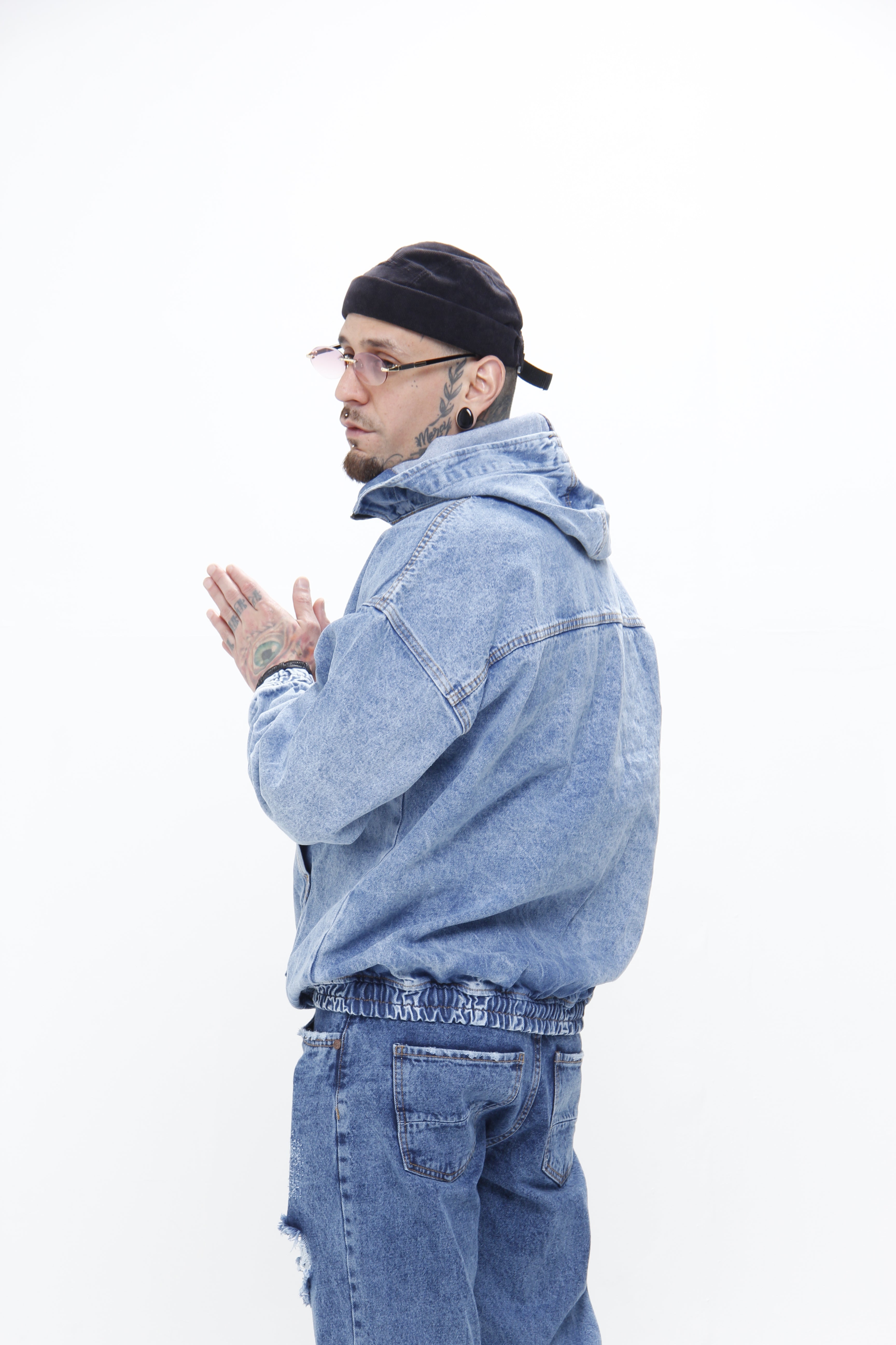 Buso Denim Hoodie – Sudadera denim con Cremallera Media, Capota y Bolsillo Canguro Estilo Streetwear