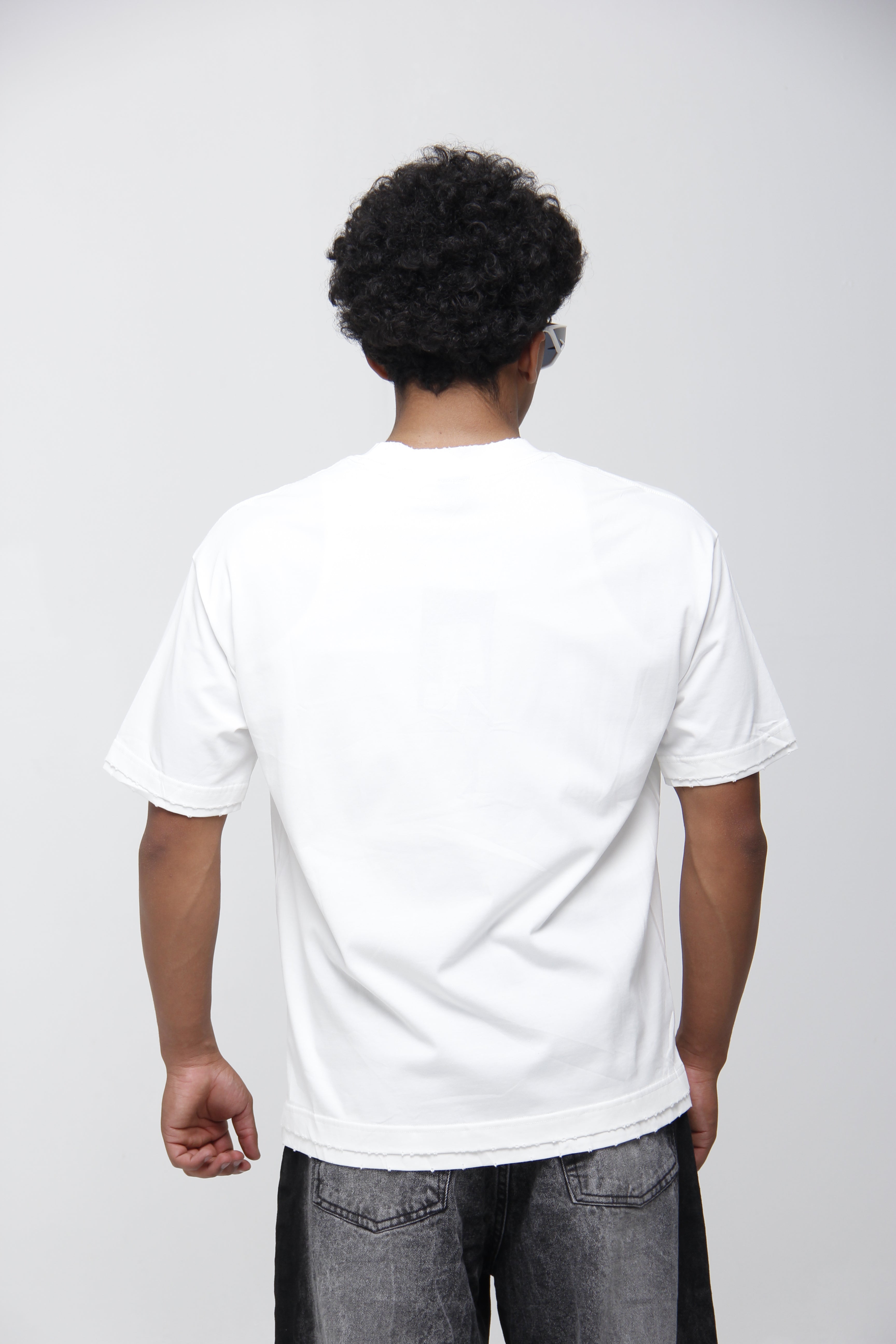 Camiseta Relax Fit Distressed - High-End Urban Style