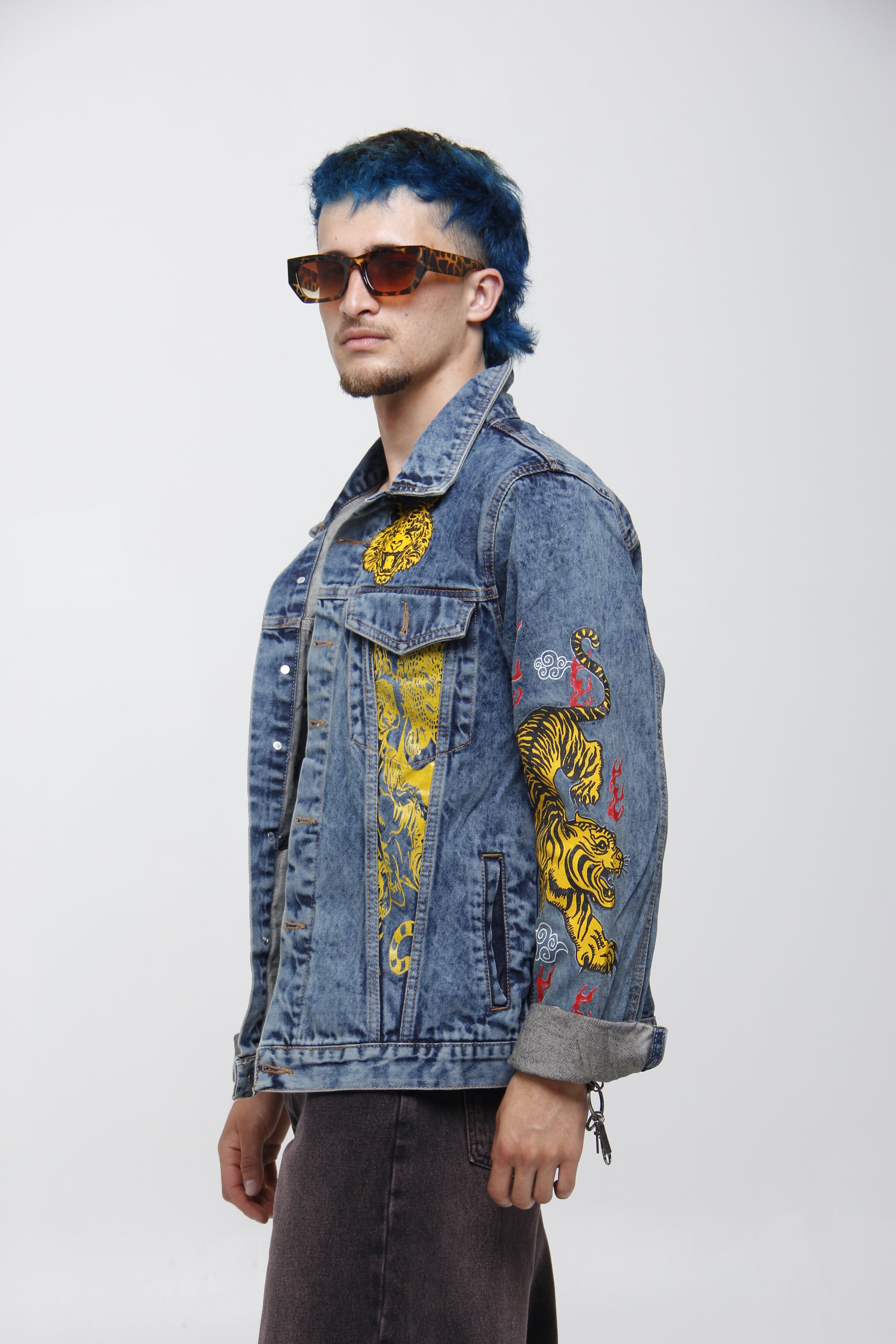 Chaqueta de Jean Azul con Gráficos de Tigre para Hombre - Estilo Urbano