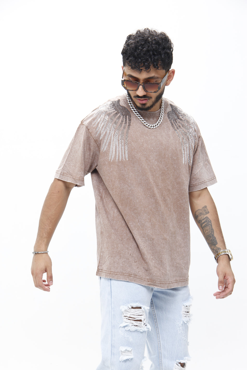 Camiseta Oversize Gris Acid Wash con piedras de Alas –  Urbana Estilo Vintage Grunge