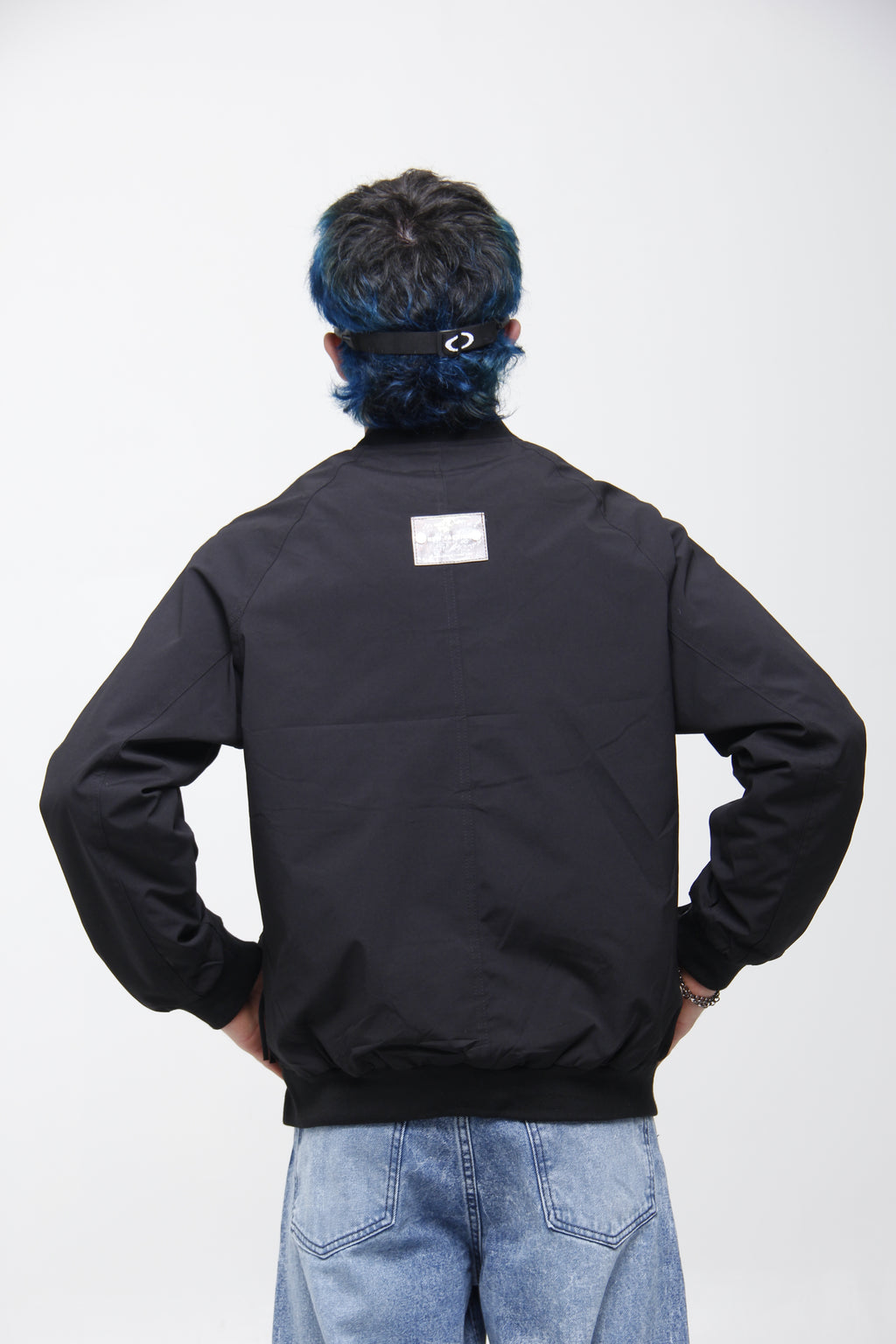 Chaqueta Bomber Negra Estilo Techwear - Moda Urbana