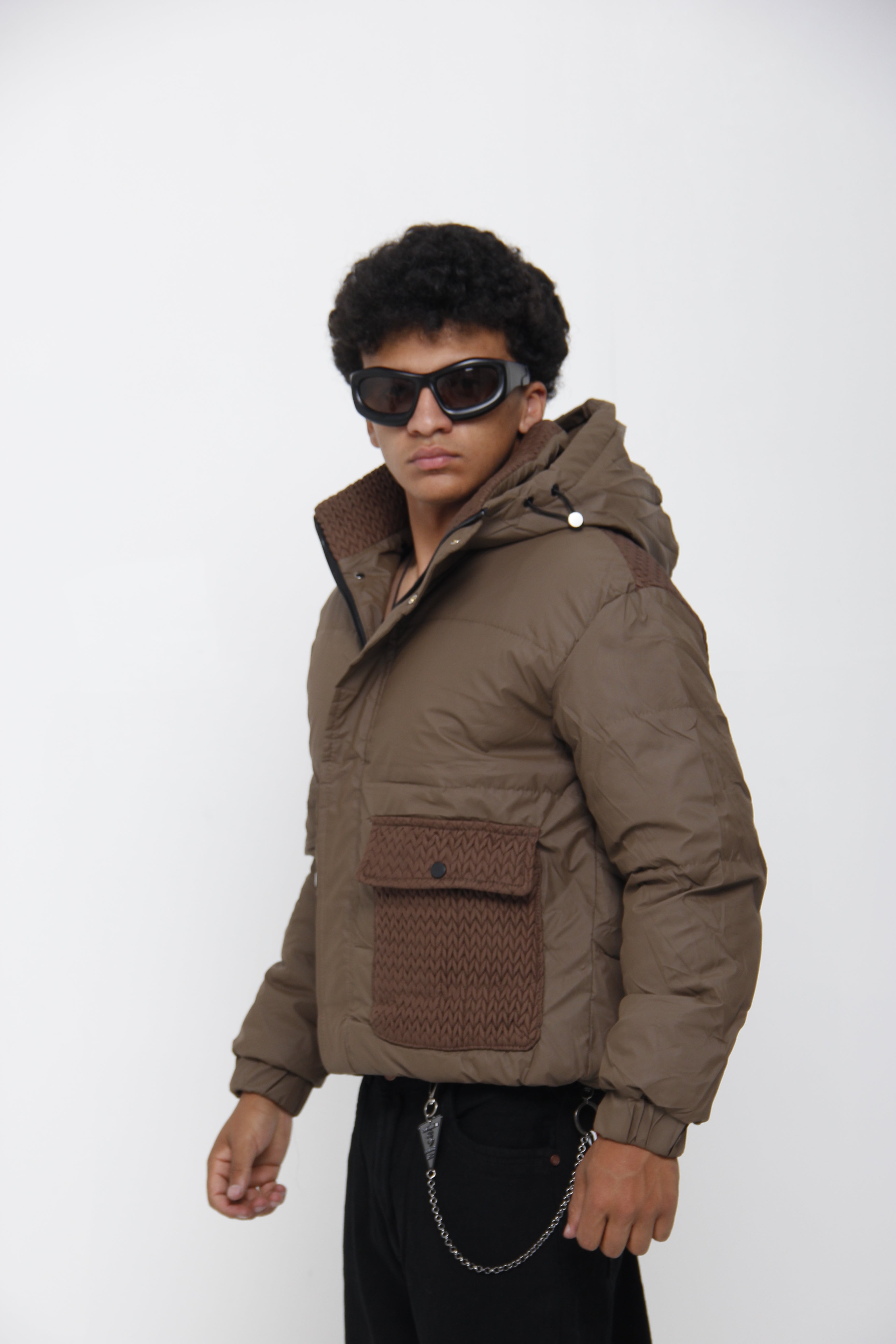 Chaqueta Puffer para Hombre con Detalles en Jackard - Estilo Bomber Premium