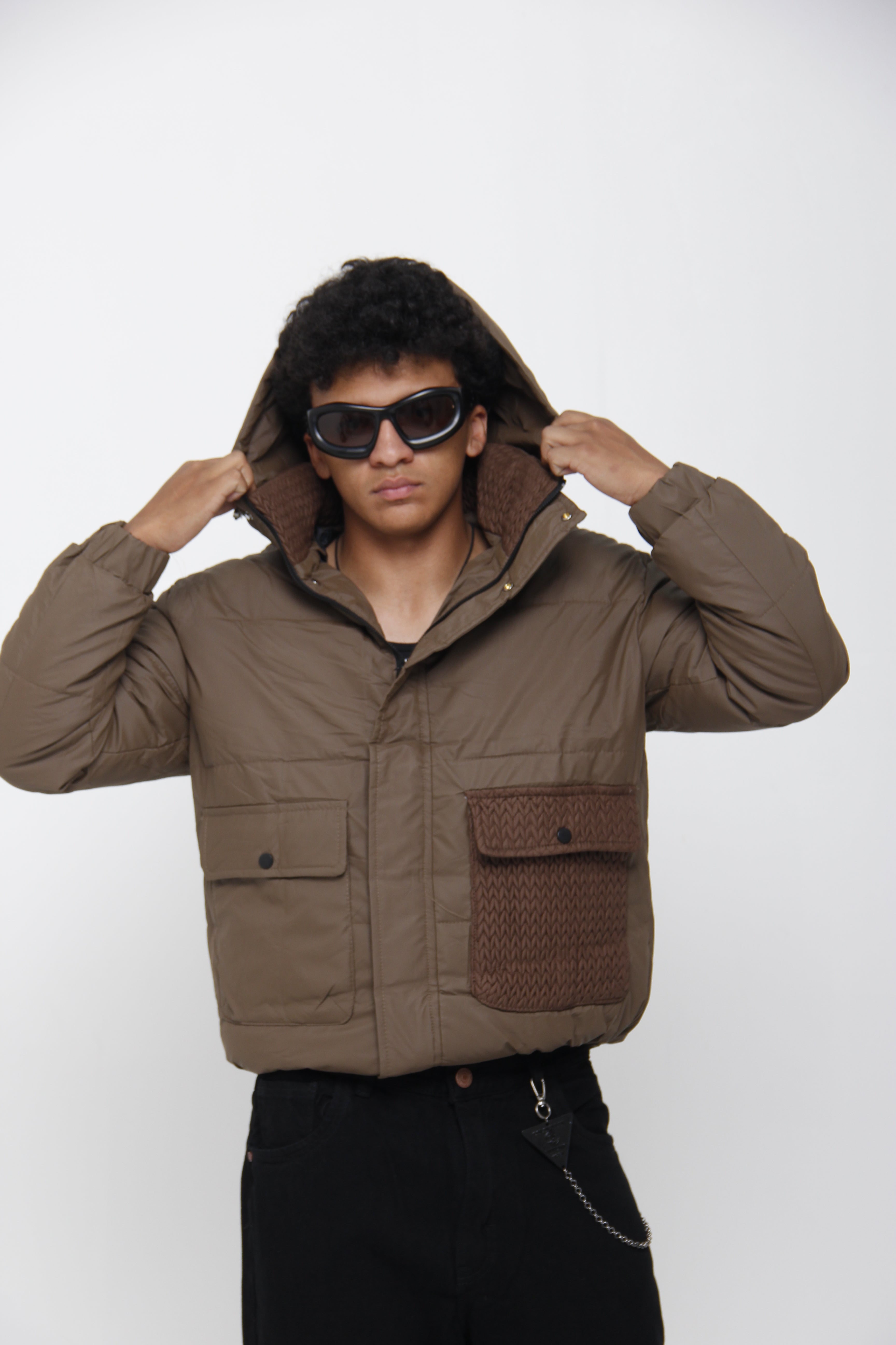 Chaqueta Puffer para Hombre con Detalles en Jackard - Estilo Bomber Premium