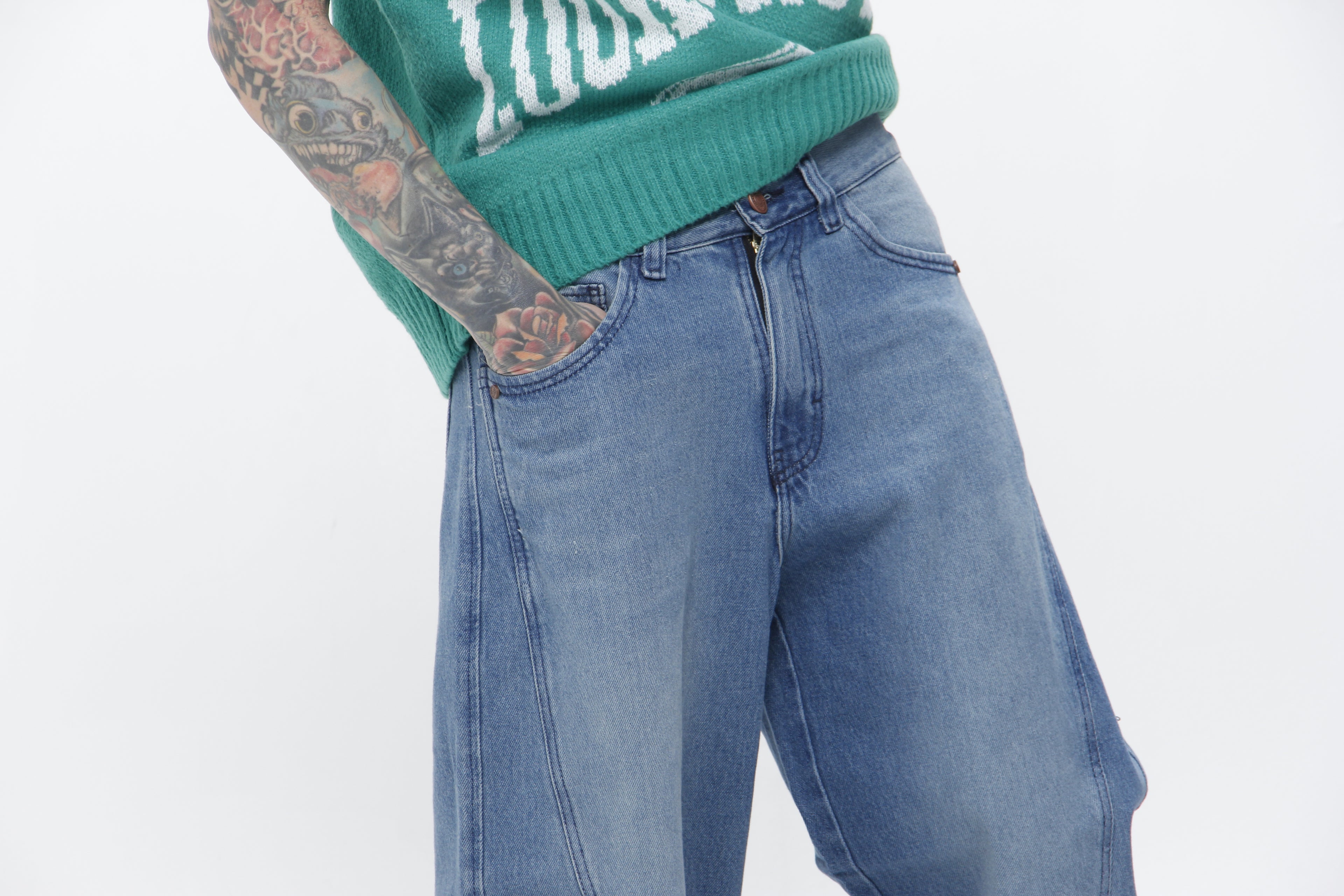 Jean Super Baggy  – Pantalón Denim Extra Ancho Estilo Skater & Urbano Colombia