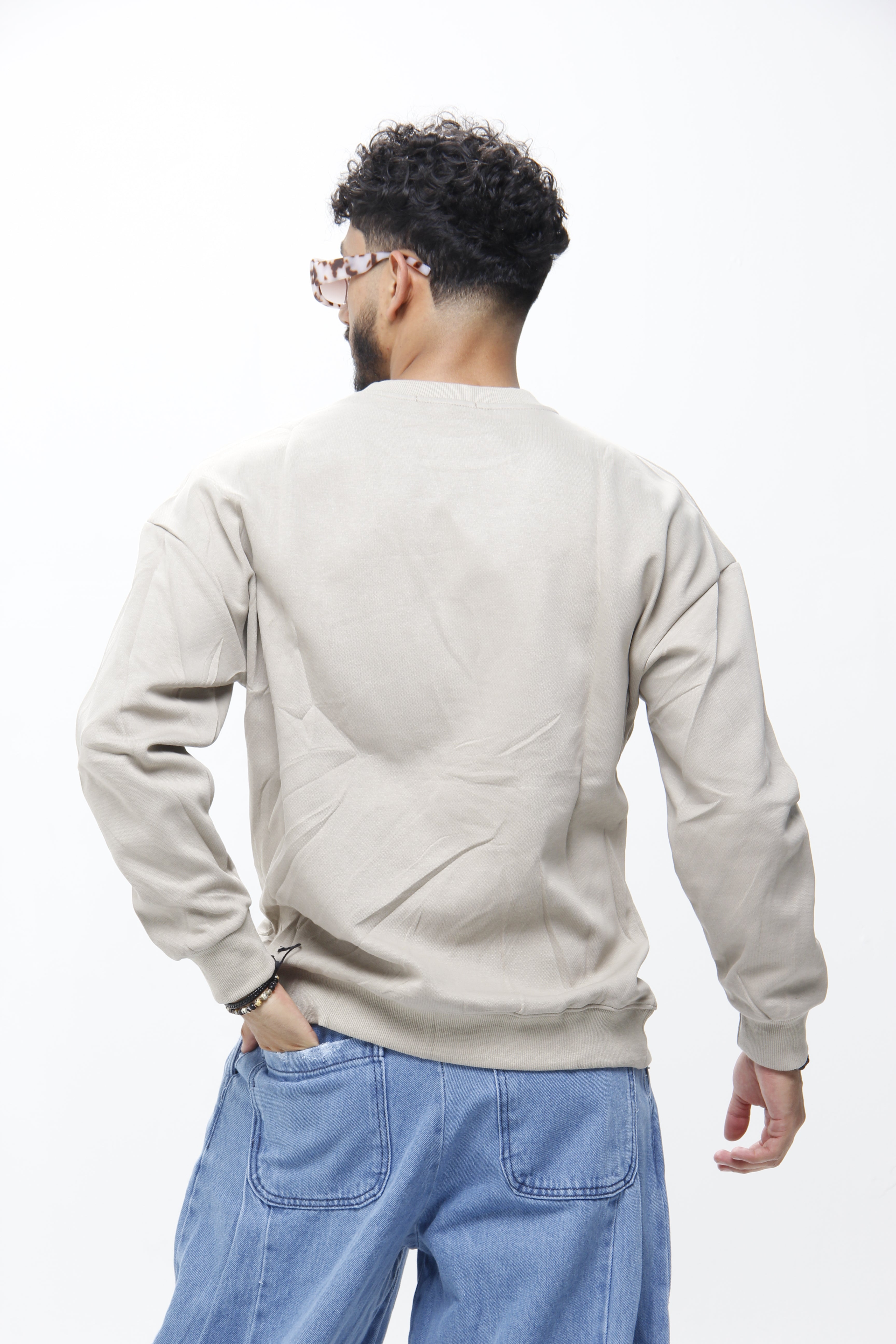 Buzo Oversize Beige – Algodón Pesado Cuello Redondo Estilo Streetwear