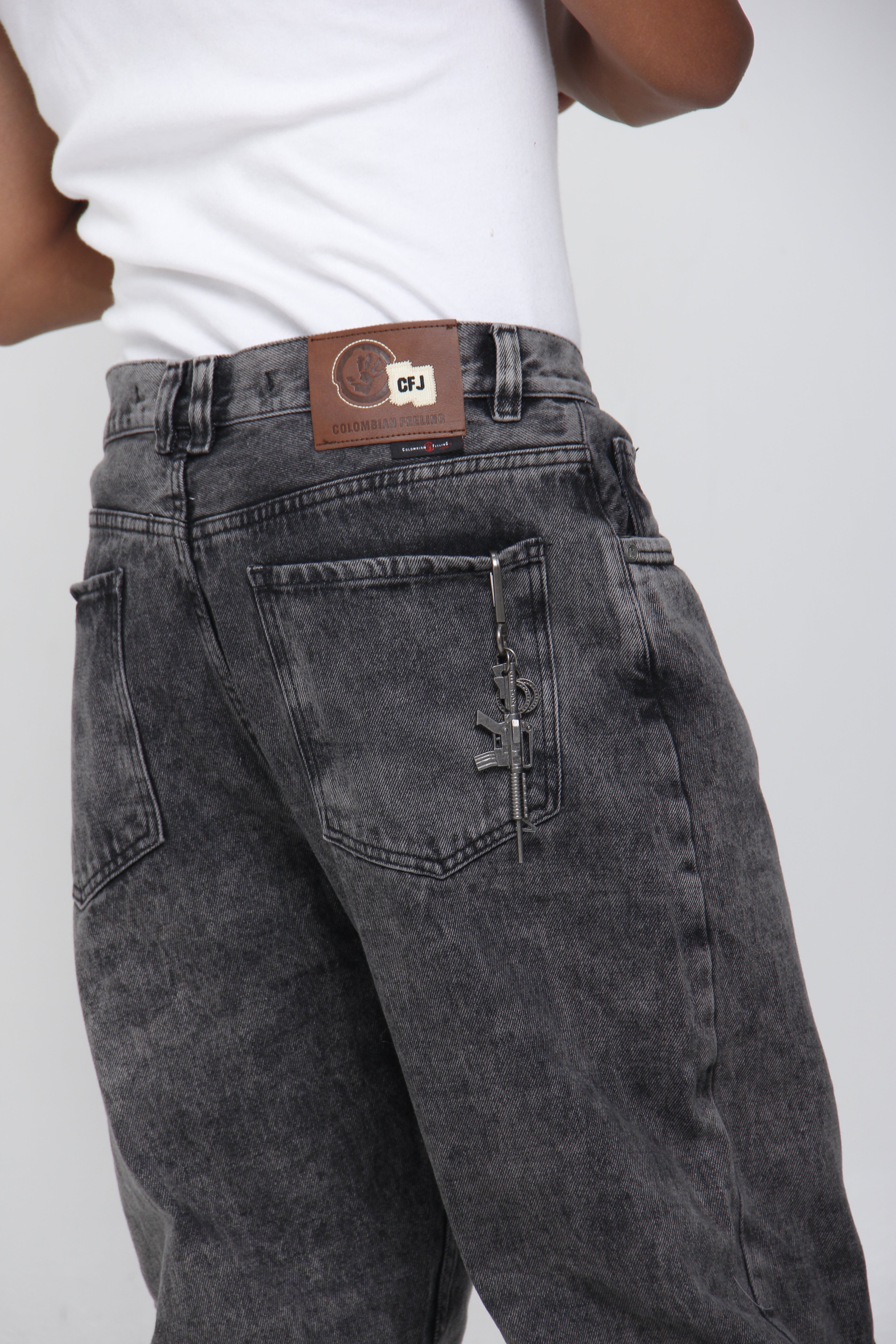 Jean Baggy Gris Acid Wash para Hombre - Corte Relaxed Fit Recto