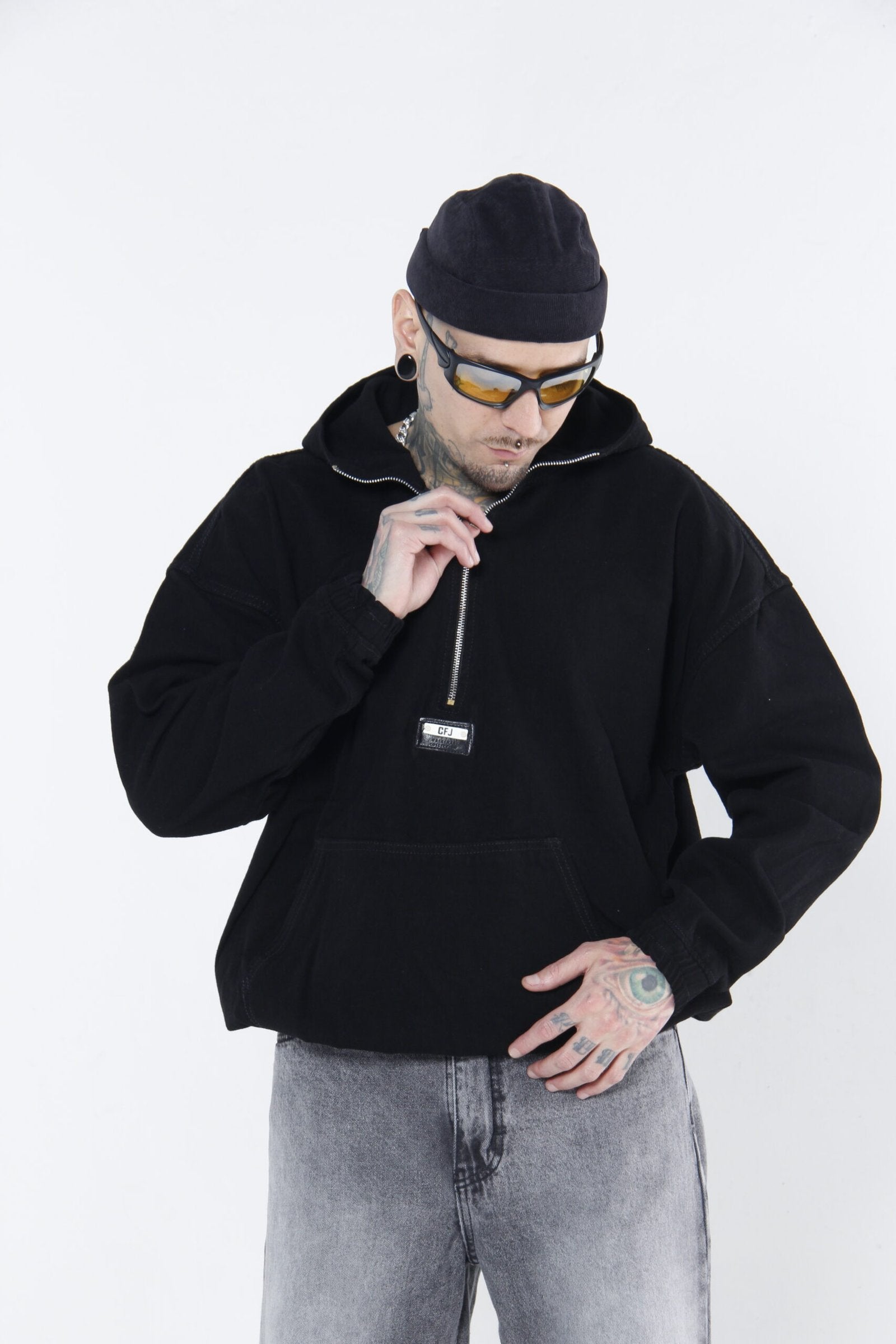 Hoodie Denim Half-Zip   - Chamarra Canguro Oversized Negro y Gris Oscuro
