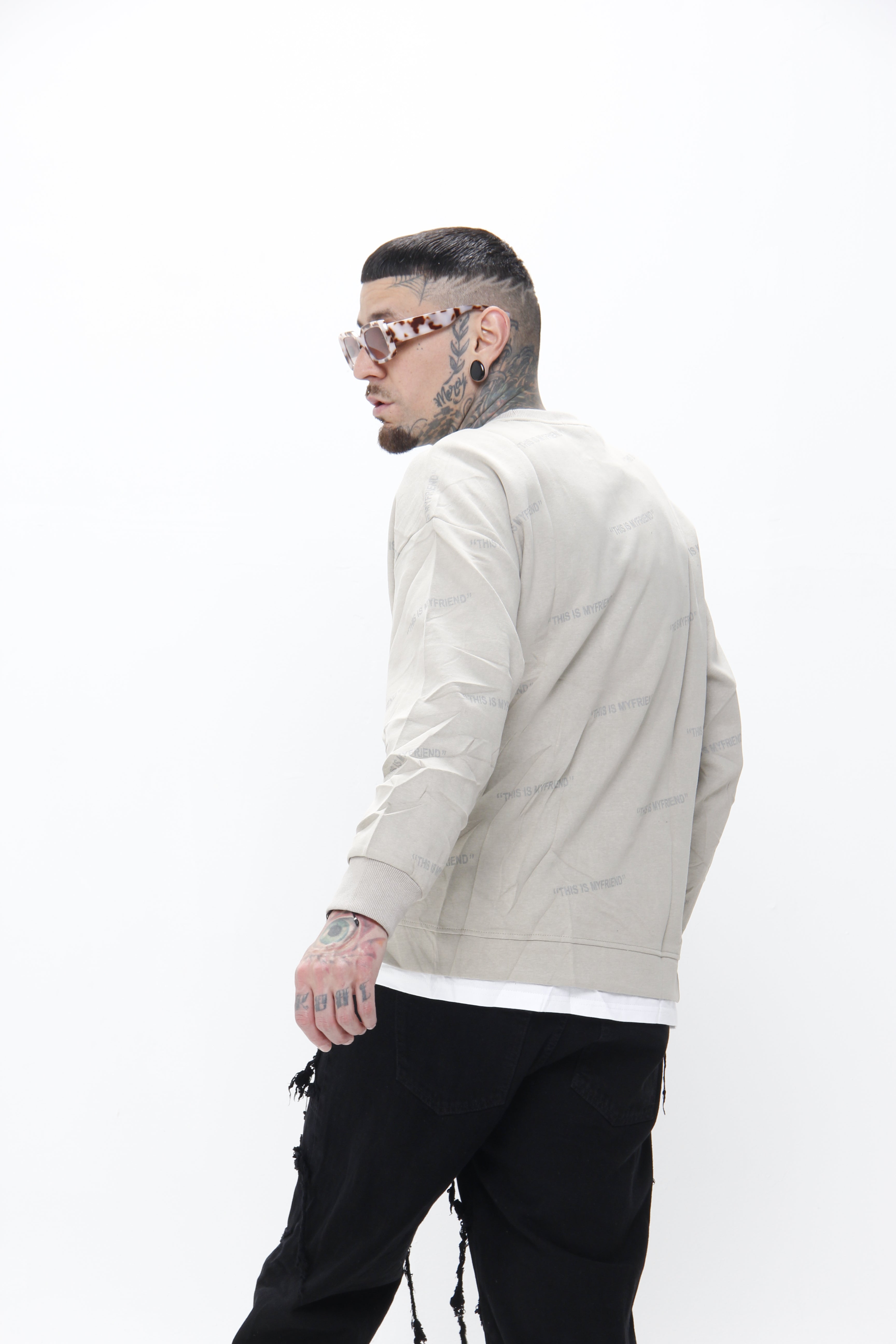 Buzo Oversize Beige – Sudadera de Algodón Pesado Estilo Urbano