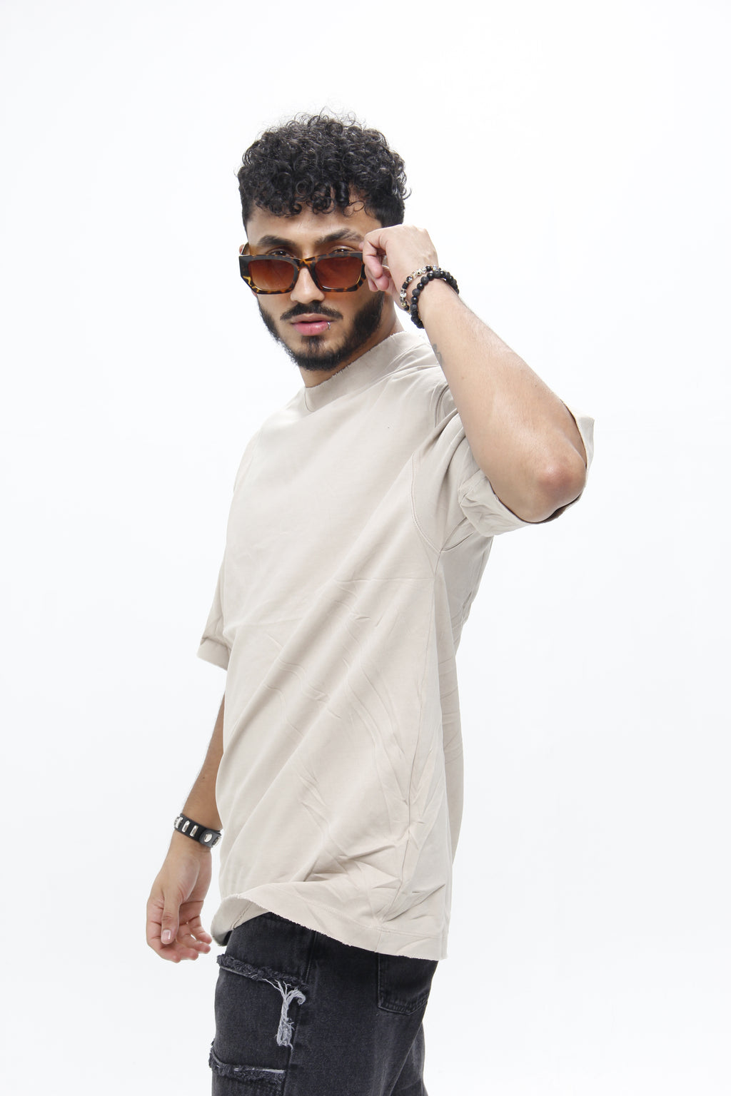 Camiseta Oversize Premium Beige - Cuello Redondo de Rib y Algodón Pesado