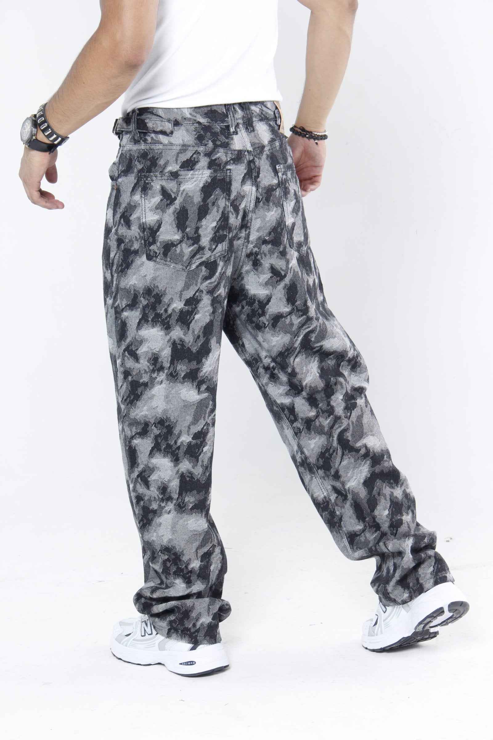 Pantalón Hombre Tejido Jacquard Gris (Tono Crudo) - Corte Baggy con Pinzas y Ajuste Lateral