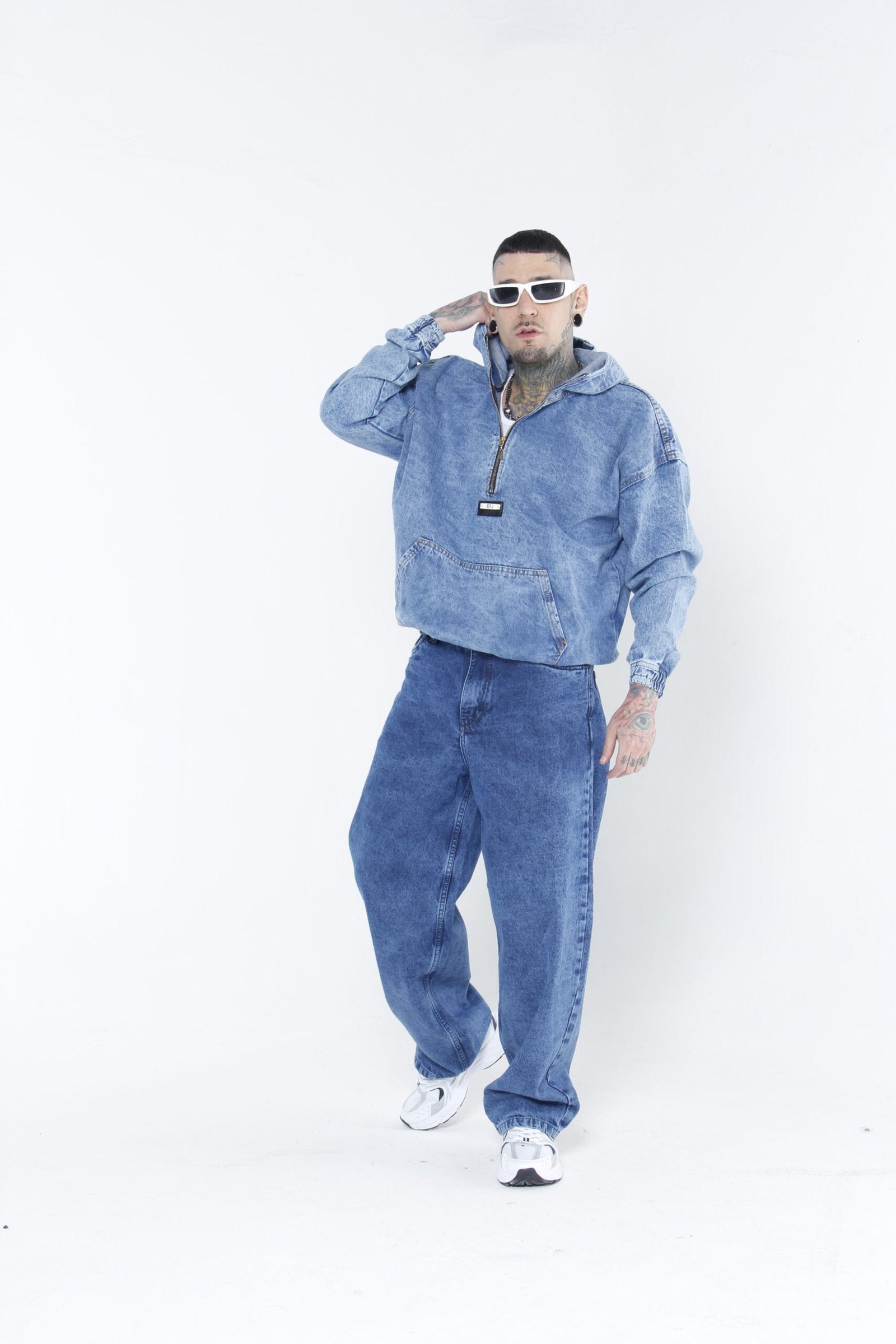 Jeans Baggy Fit Azul Medio - (Side Adjusters)  Lavado Acid Wash
